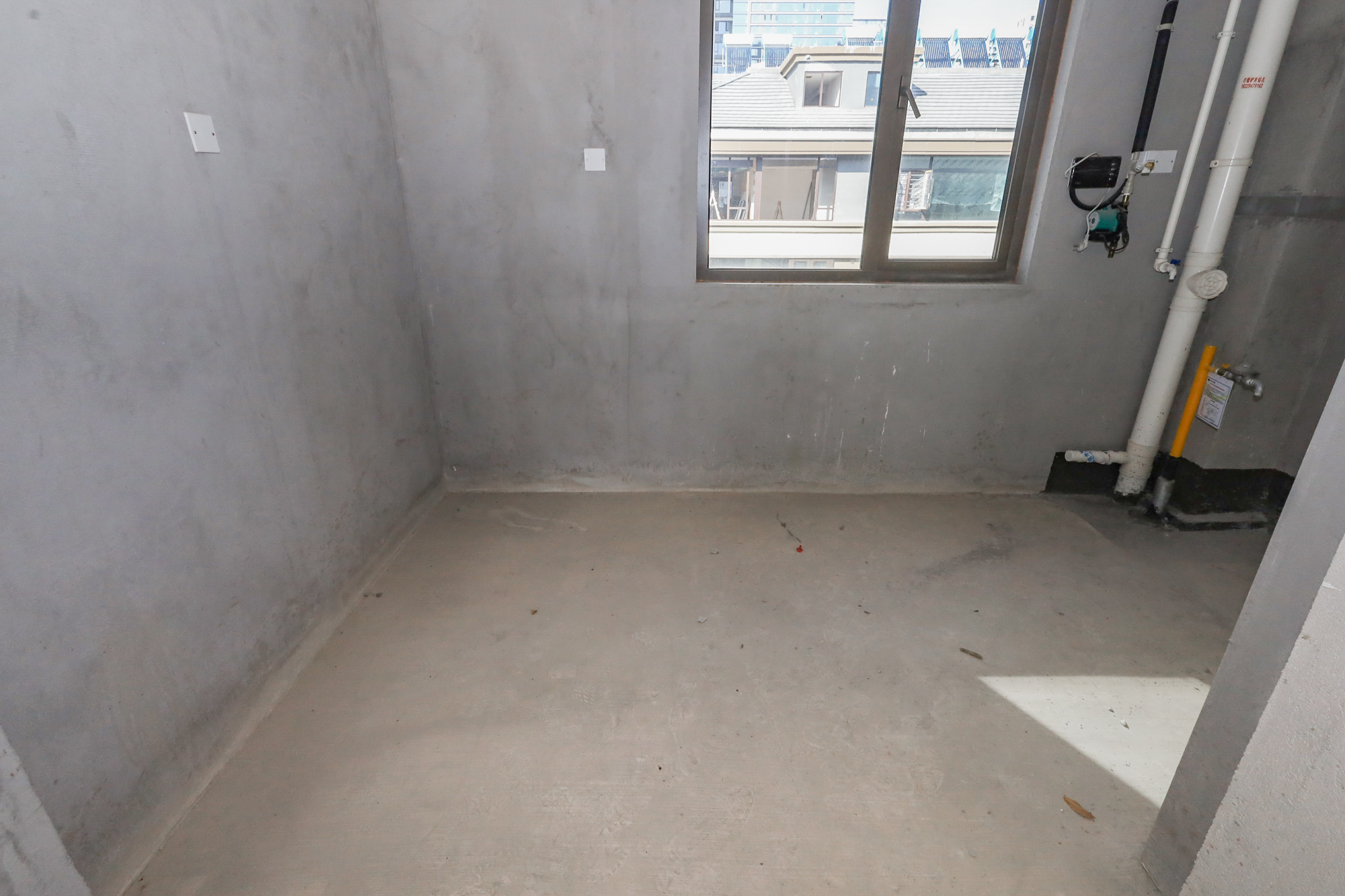 正荣滨江紫阙台  5室2厅3卫    368.0万厨房