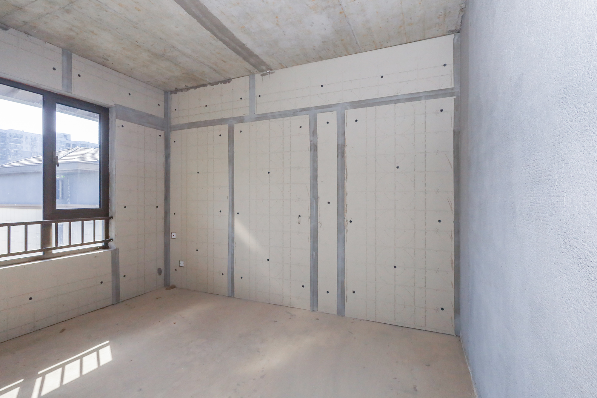 正荣滨江紫阙台  5室2厅3卫    368.0万卧室