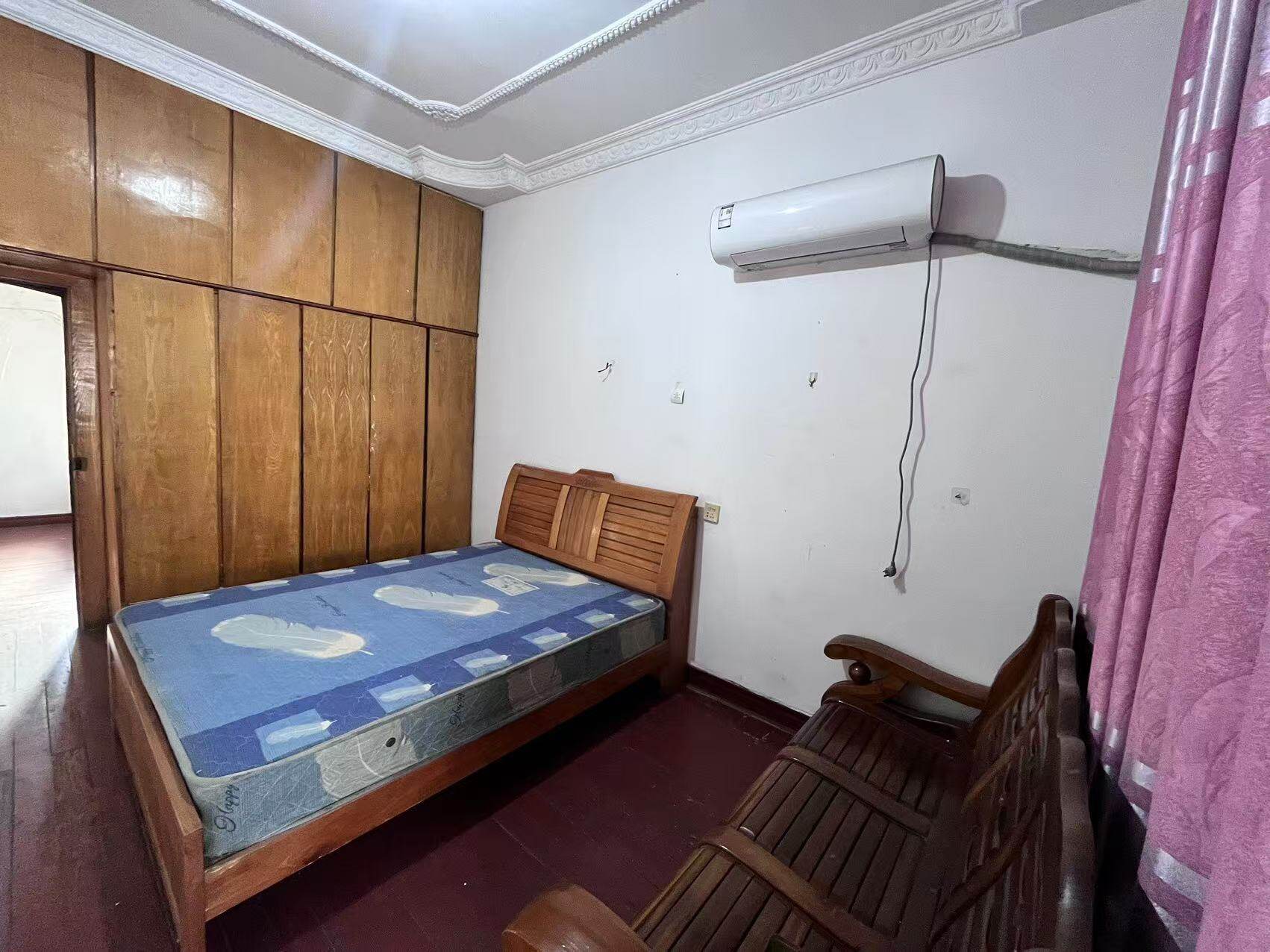 建宁街散盘 1室1厅1卫 500.0元/月 建宁街散盘 1室1厅1卫 500.0元/月室内图