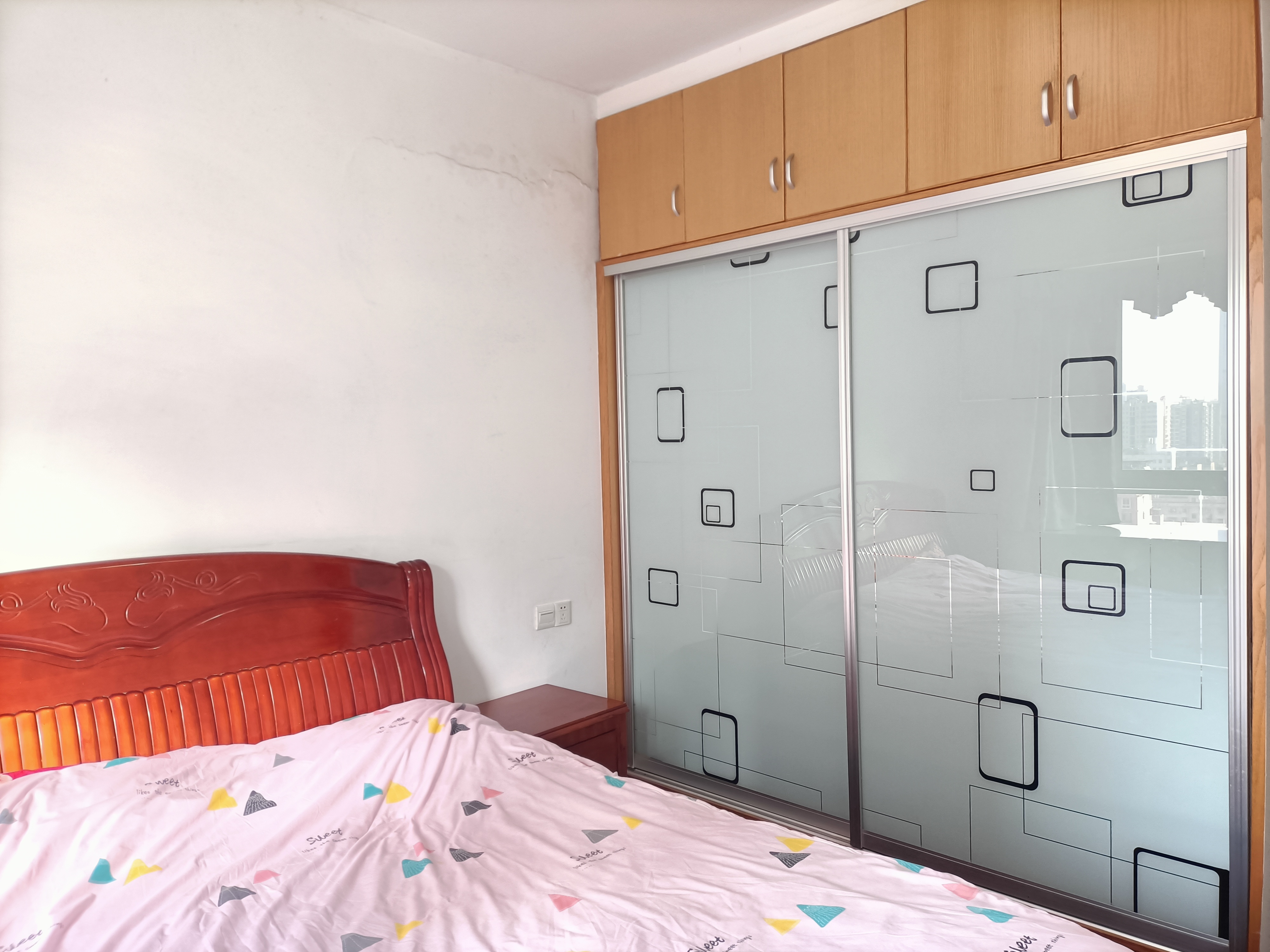 先锋东外滩  2室2厅1卫    2100.0元/月 先锋东外滩  2室2厅1卫    2100.0元/月室内图