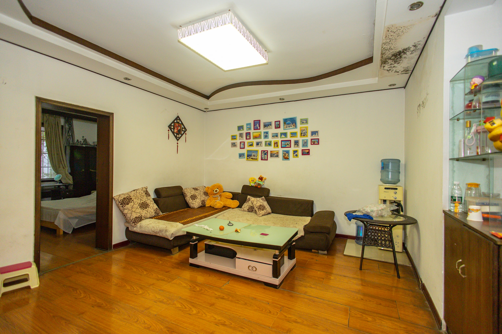 中南汽车世界  2室2厅1卫    32.8万 中南汽车世界  2室2厅1卫    32.8万