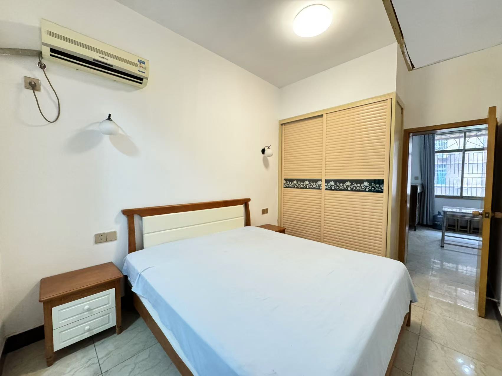 爱民路散盘 2室2厅1卫 1300.0元/月 爱民路散盘 2室2厅1卫 1300.0元/月室内图