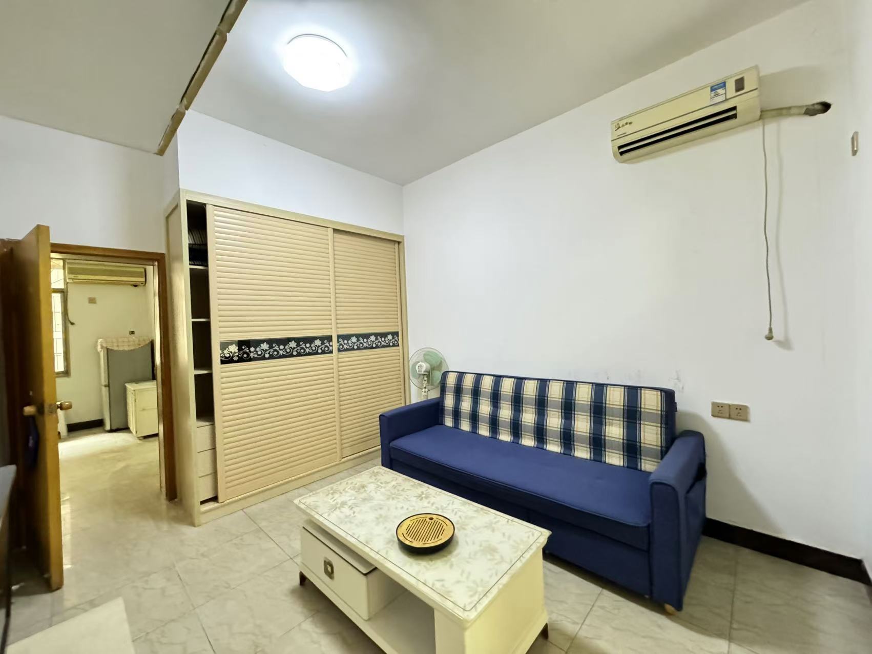 爱民路散盘 2室2厅1卫 1300.0元/月 爱民路散盘 2室2厅1卫 1300.0元/月室内图