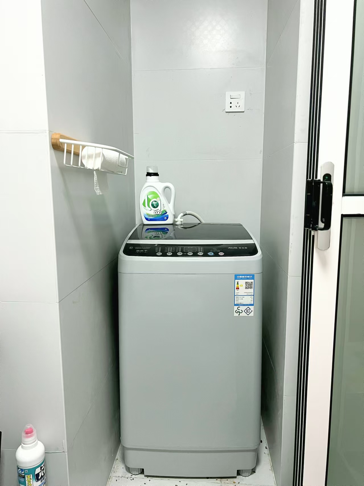 长沙高铁吾悦广场  1室1厅1卫   1700.00元/月室内图