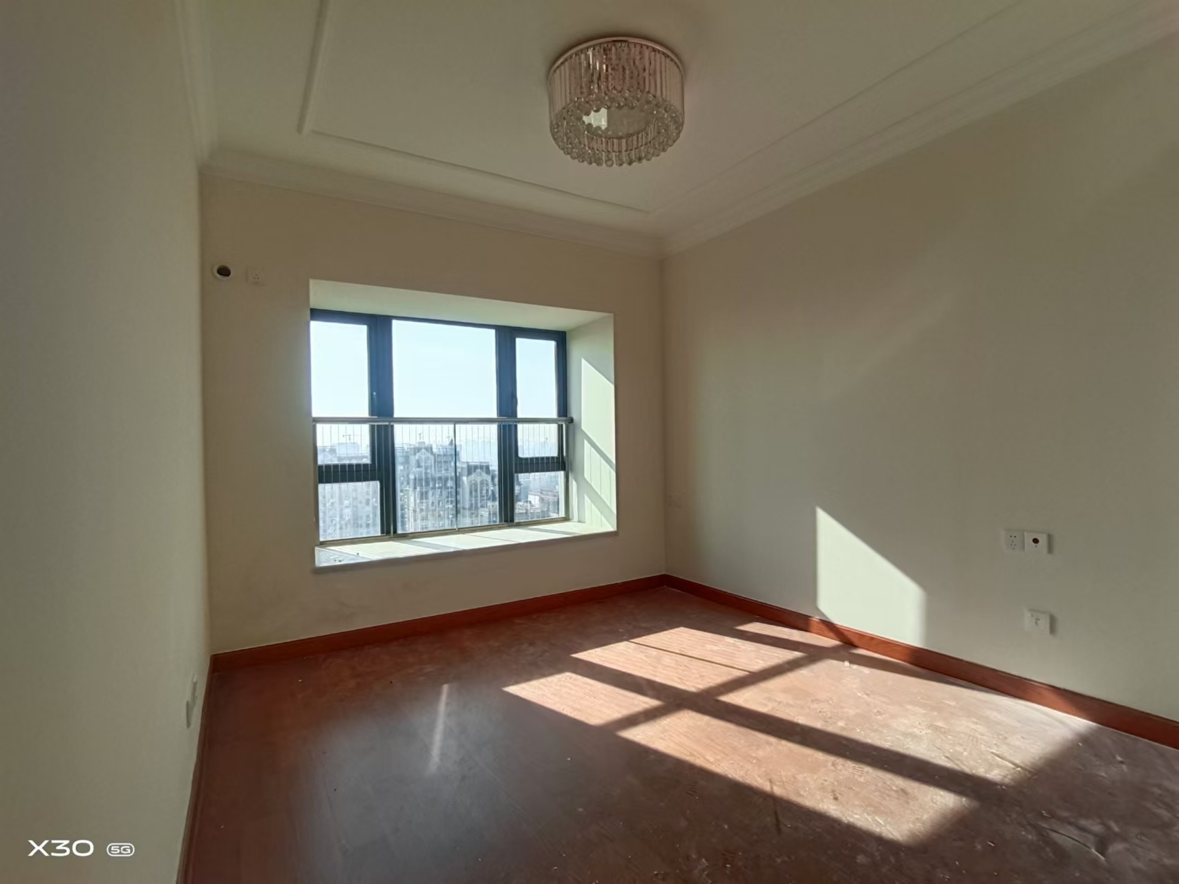 恒大名都 3室2厅2卫 49.8万 恒大名都 3室2厅2卫 49.8万客厅