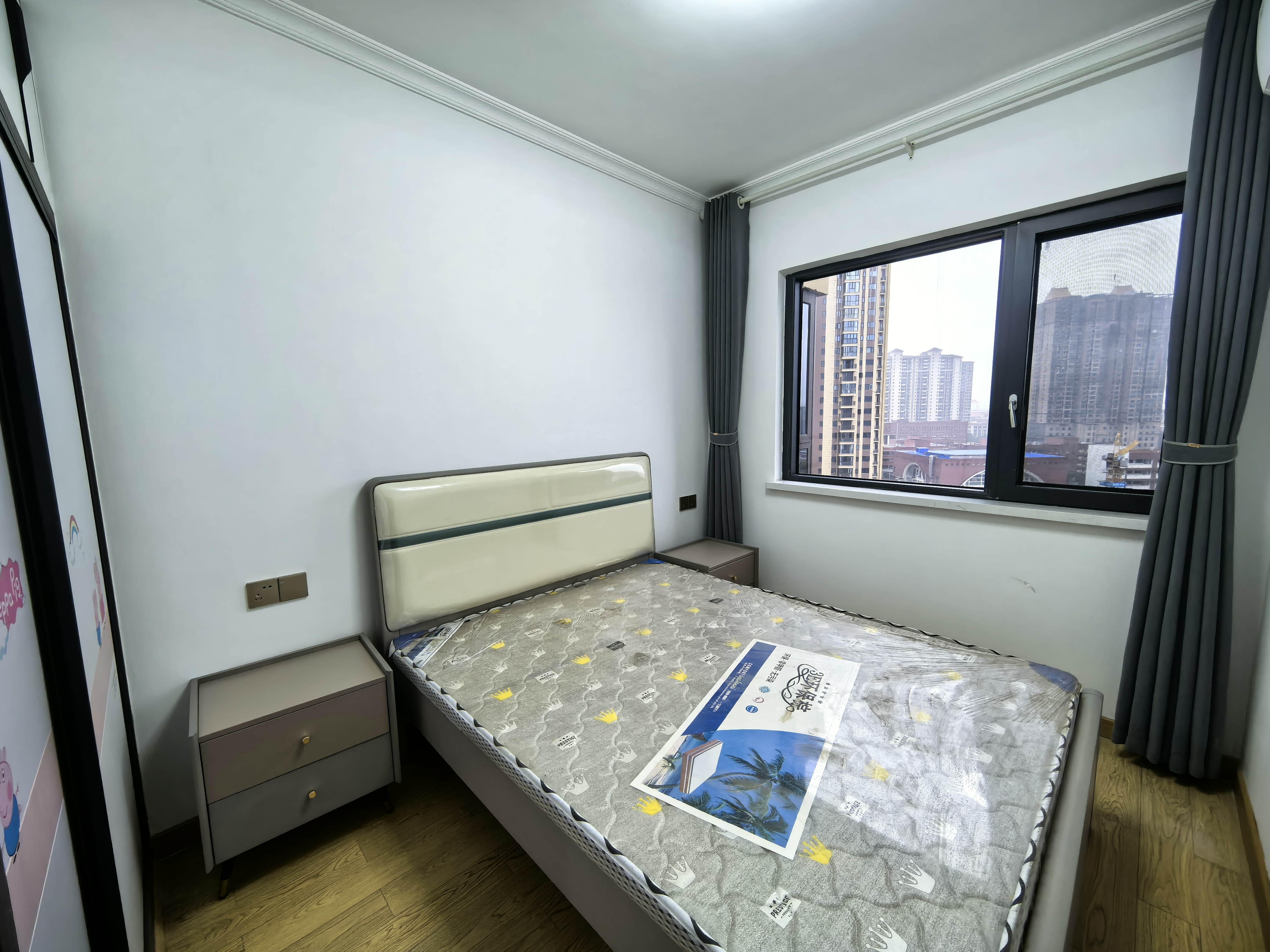 保利中央公馆 4室2厅2卫 3180.0元/月 保利中央公馆 4室2厅2卫 3180.0元/月室内图