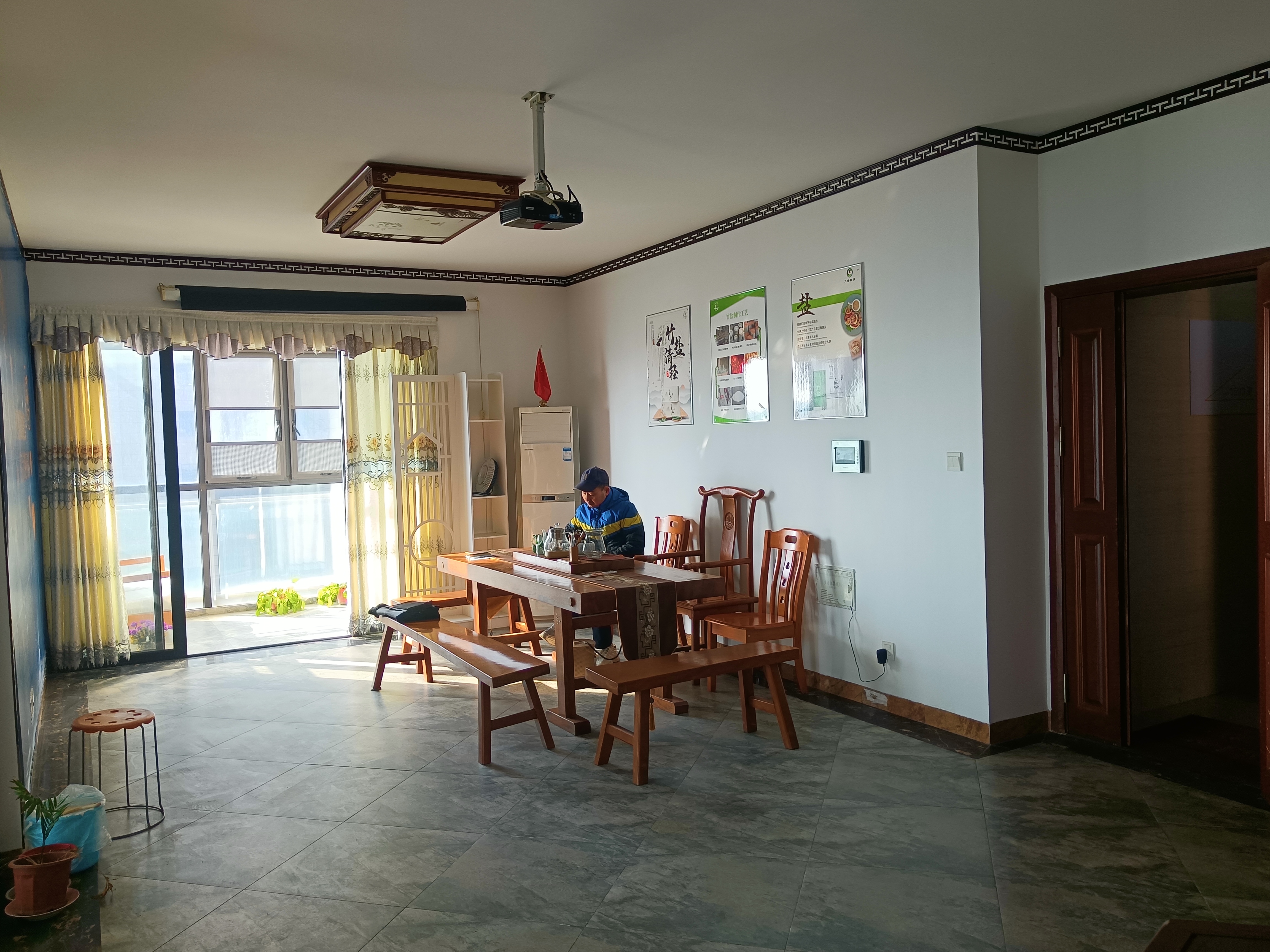 御景东方  13室2厅2卫    2200.0元/月 御景东方  13室2厅2卫    2200.0元/月室内图