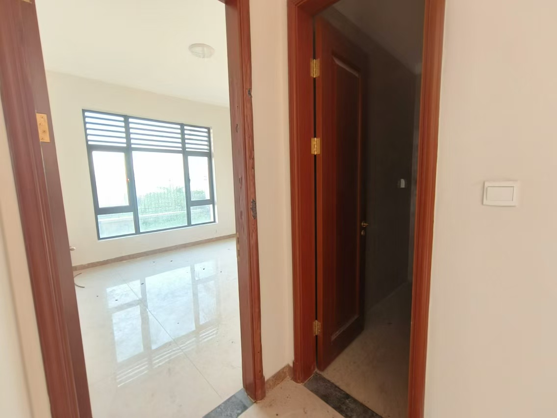 恒大美丽沙悦澜府 5室2厅3卫 2000.0万 恒大美丽沙悦澜府 5室2厅3卫 2000.0万室内图