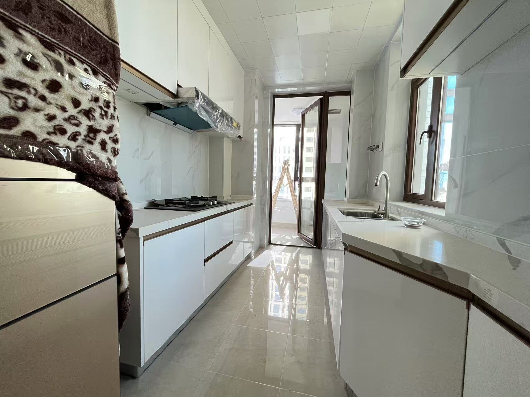 富兴时代御城 4室2厅3卫 8000.0元/月 富兴时代御城 4室2厅3卫 8000.0元/月室内图