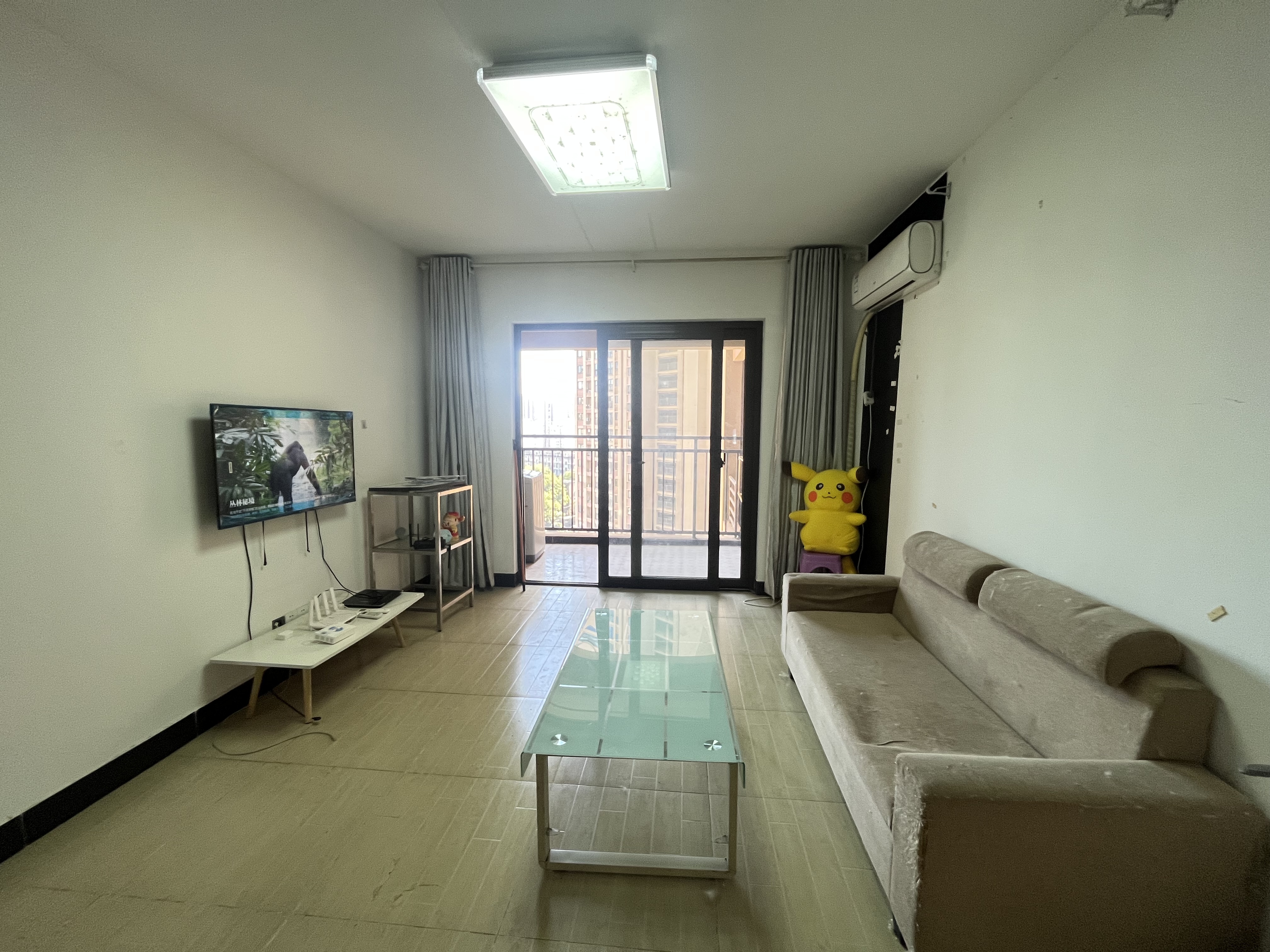 旭辉香樟公馆 3室1厅1卫 2500.0元/月 旭辉香樟公馆 3室1厅1卫 2500.0元/月室内图