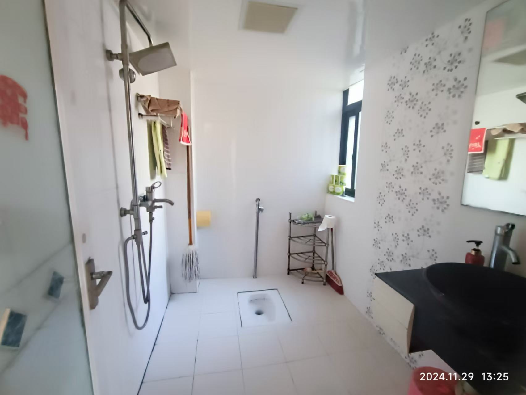 上城世家  5室3厅3卫    92.0万 上城世家  5室3厅3卫    92.0万室内图