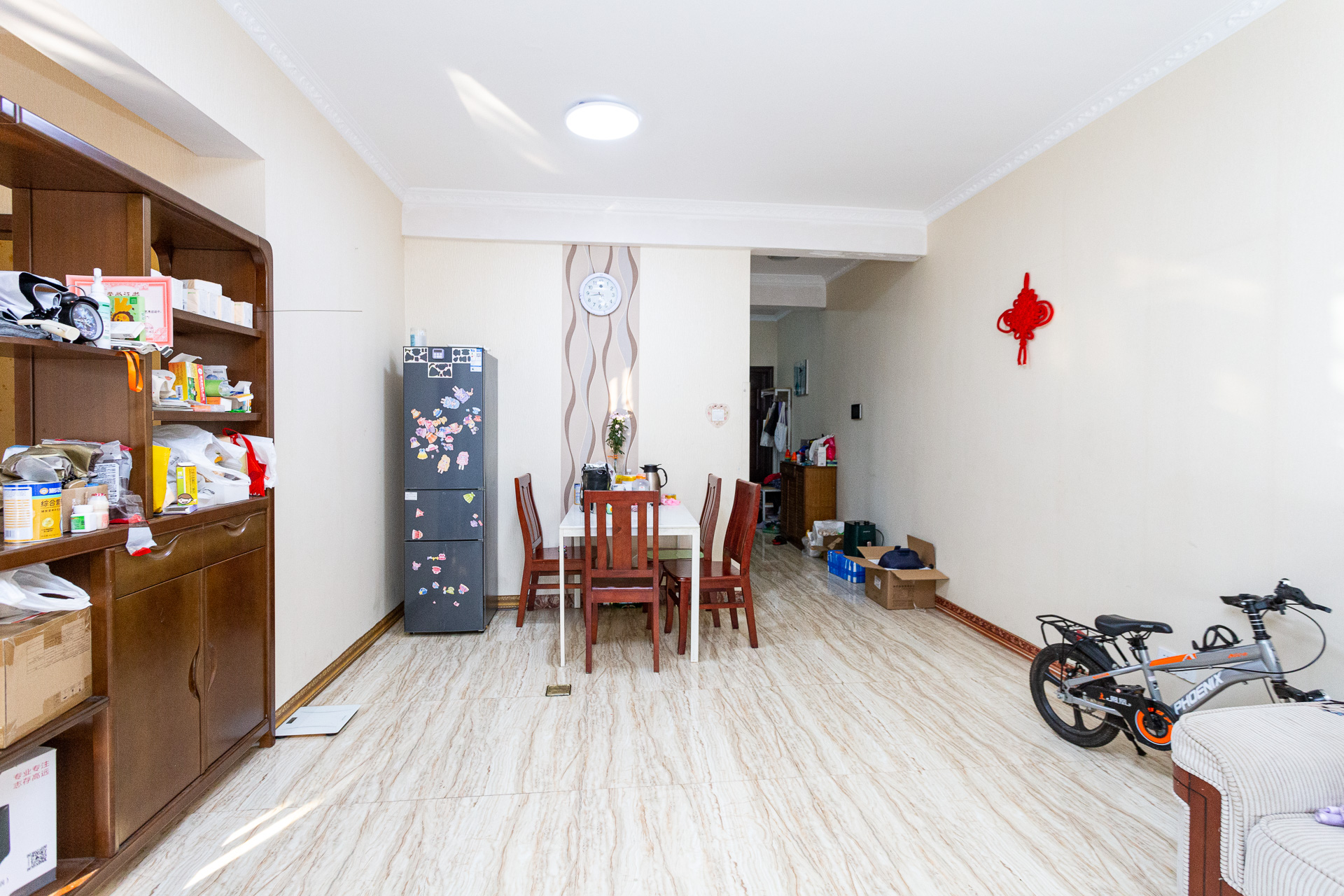 名家翡翠花园  2室2厅1卫    68.0万客厅