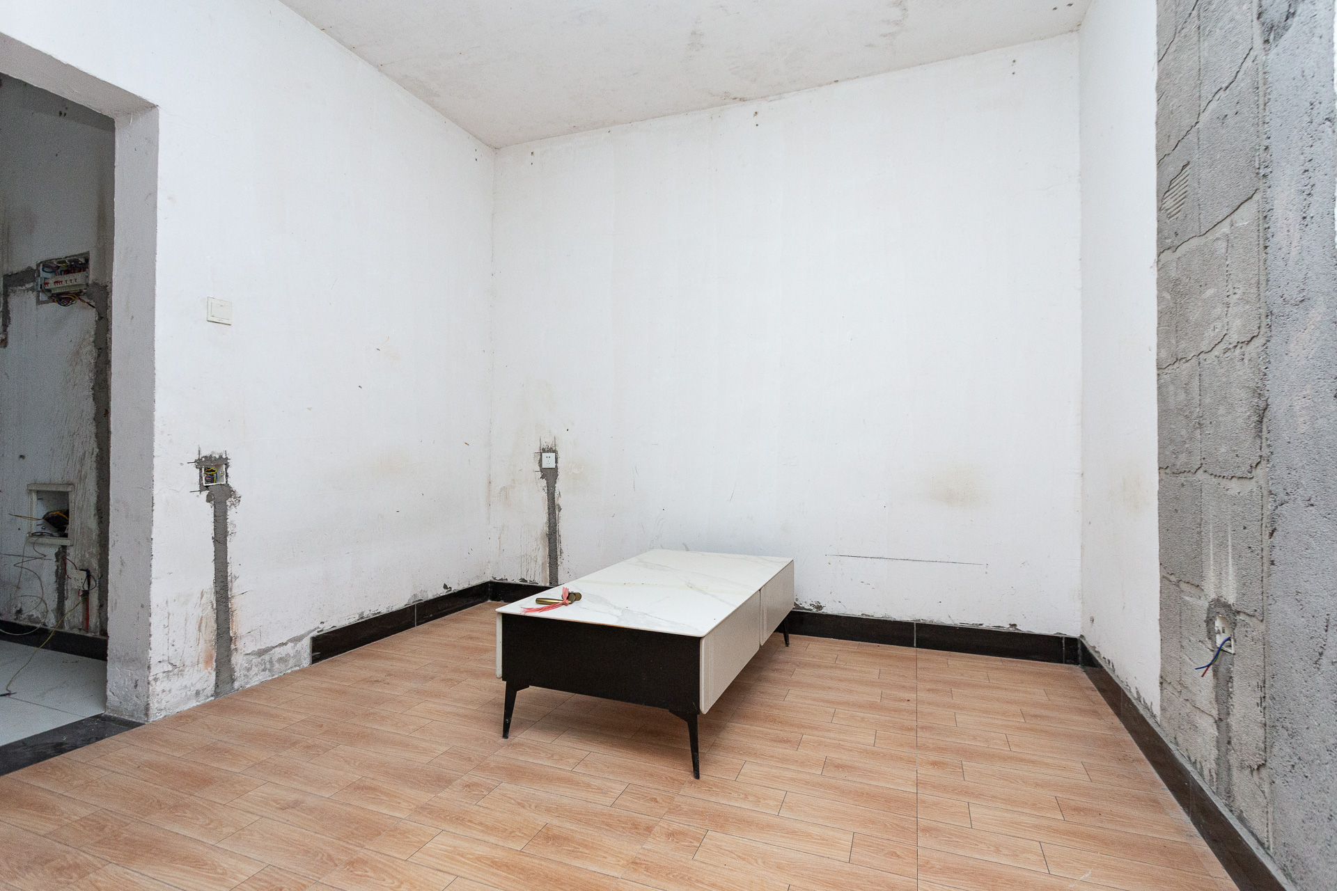 勤诚达境界城 3室2厅1卫 65.0万 勤诚达境界城 3室2厅1卫 65.0万卧室