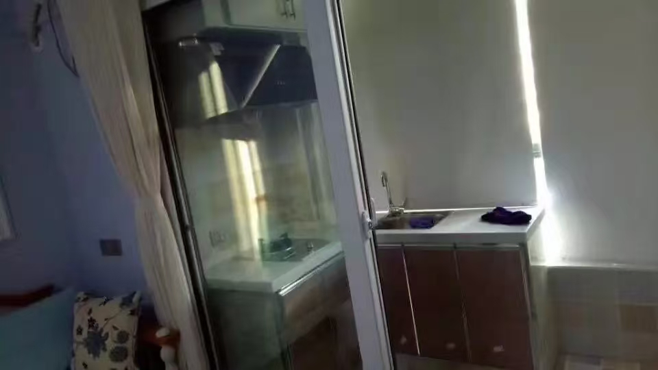 五矿紫湖香醍 1室1厅1卫 1100.0元/月 五矿紫湖香醍 1室1厅1卫 1100.0元/月室内图