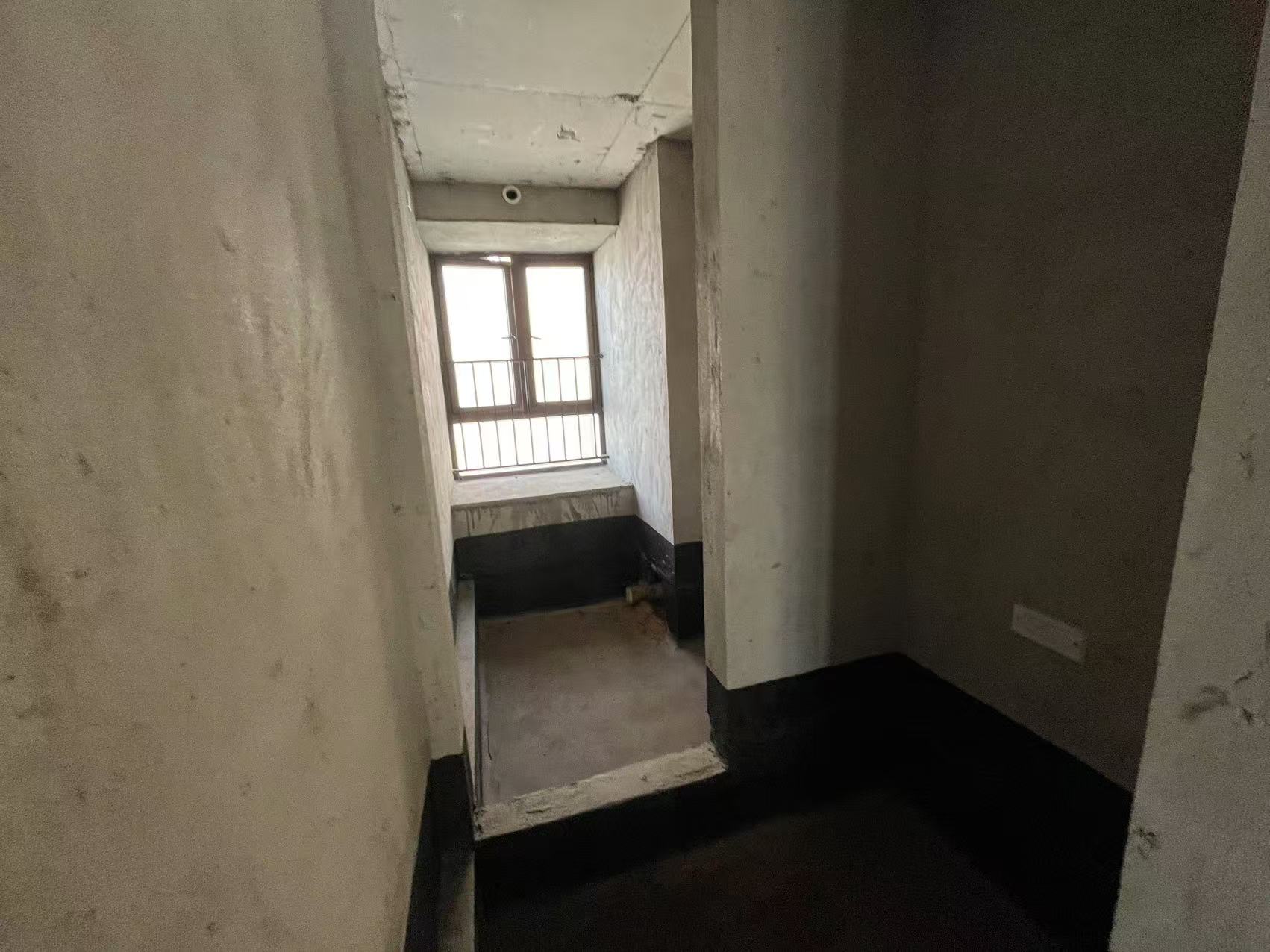 碧桂园锦岸 4室2厅2卫 90.0万 碧桂园锦岸 4室2厅2卫 90.0万室内图