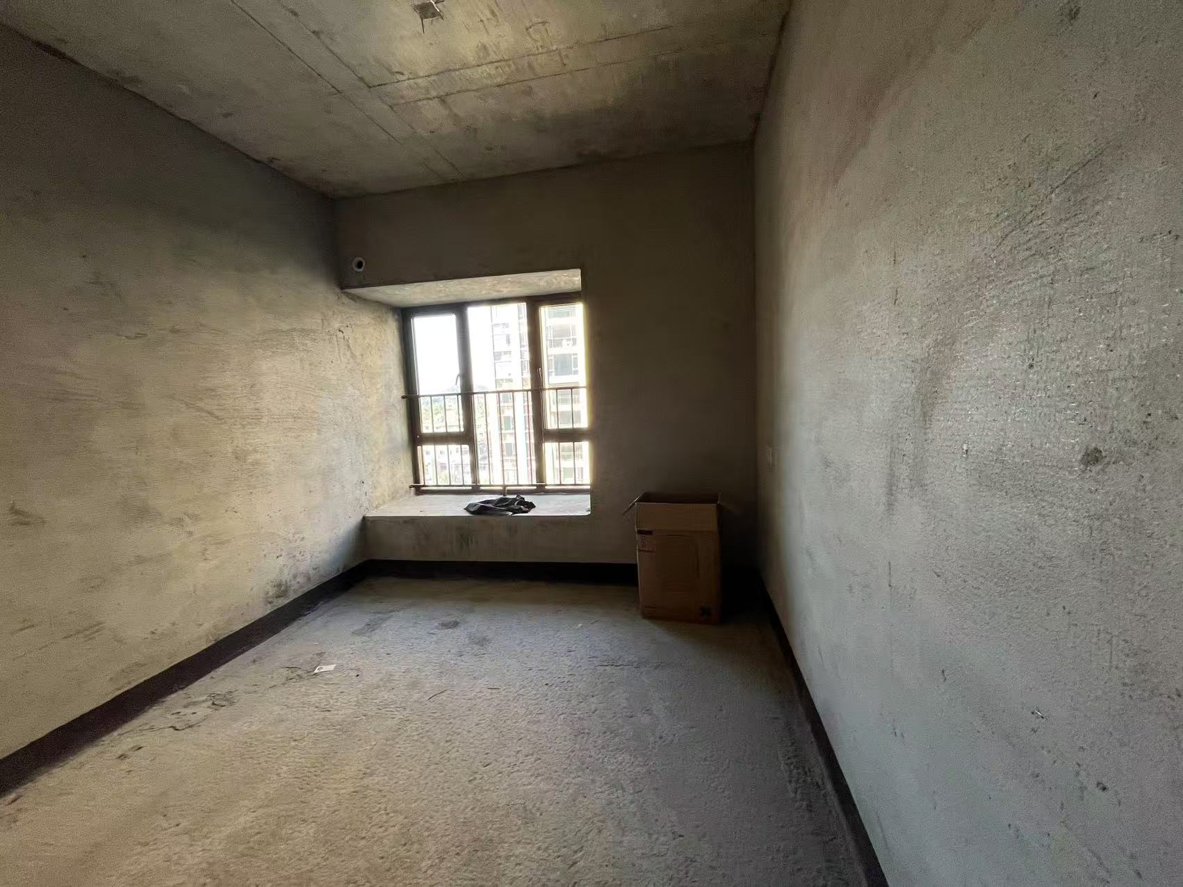 碧桂园锦岸 4室2厅2卫 90.0万 碧桂园锦岸 4室2厅2卫 90.0万室内图