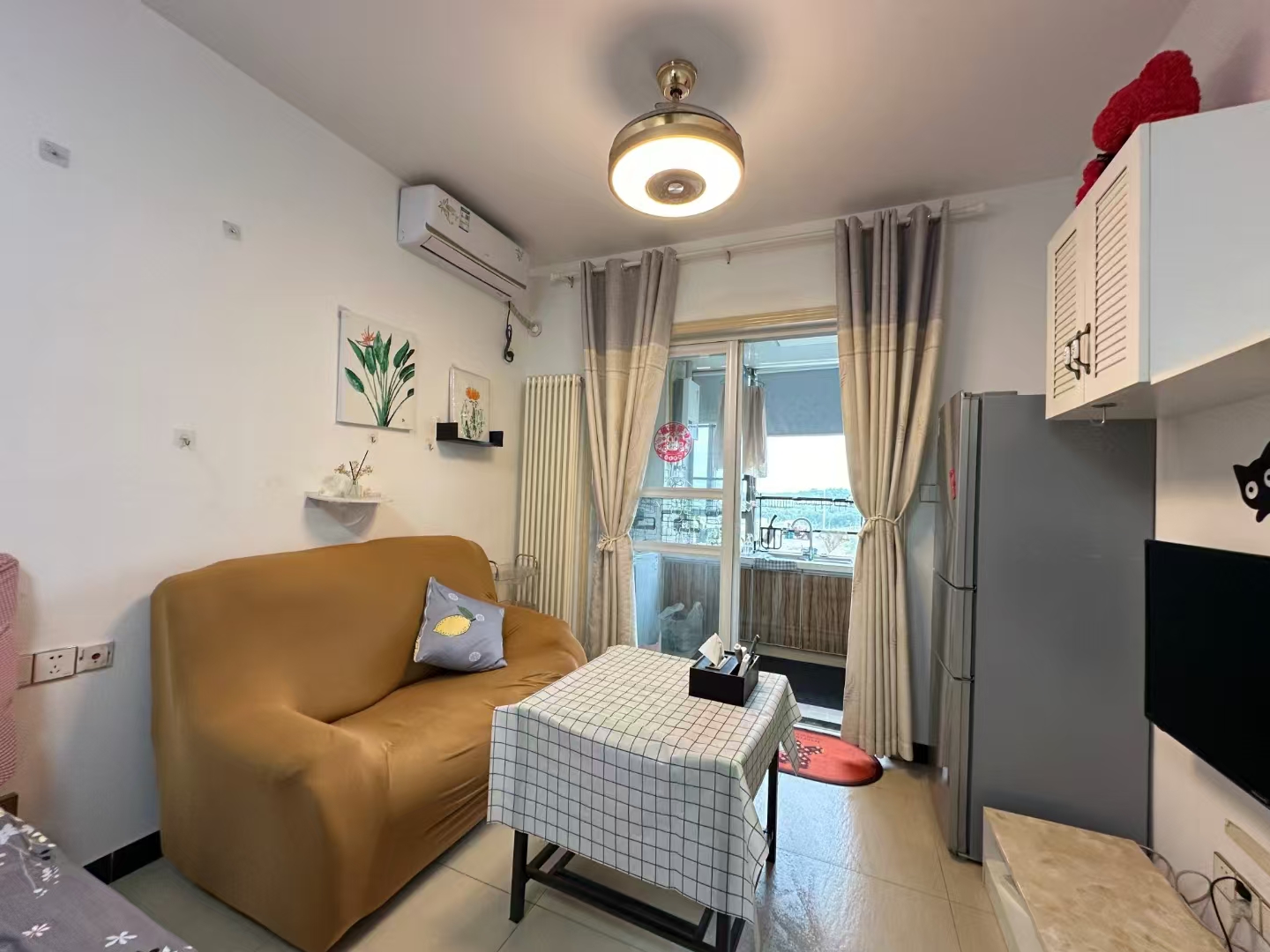 怡海星城 1室1厅1卫 1200.0元/月 怡海星城 1室1厅1卫 1200.0元/月室内图