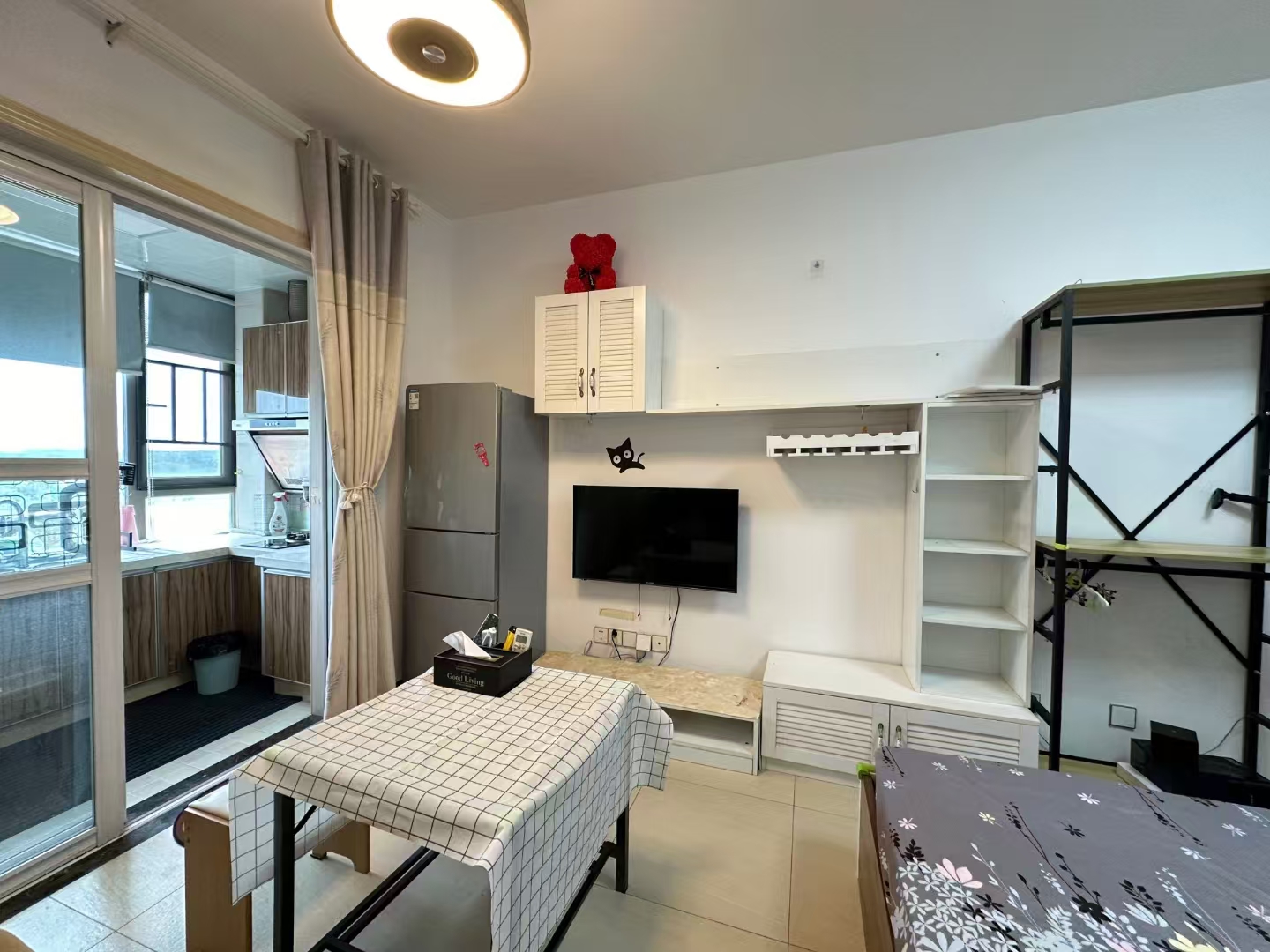 怡海星城 1室1厅1卫 1200.0元/月 怡海星城 1室1厅1卫 1200.0元/月室内图