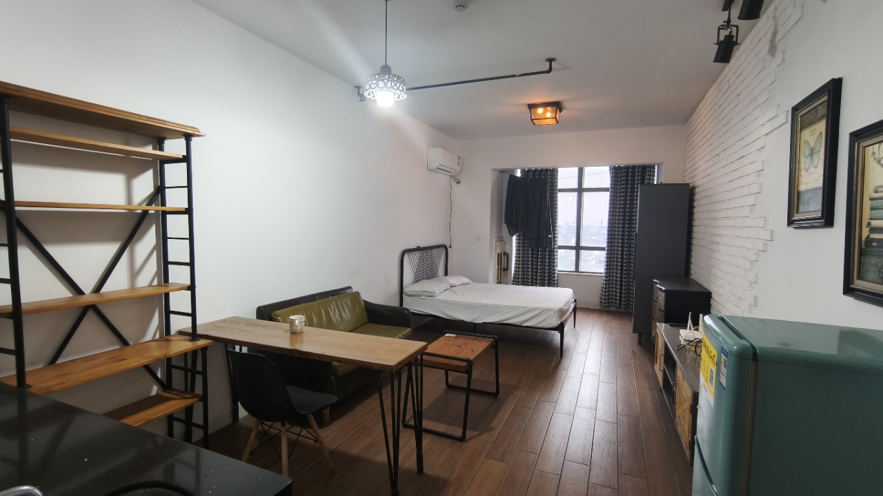 梓山湖公馆 1室0厅0卫 1500.0元/月 梓山湖公馆 1室0厅0卫 1500.0元/月室内图