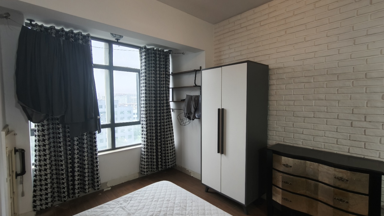 梓山湖公馆 1室0厅0卫 1500.0元/月 梓山湖公馆 1室0厅0卫 1500.0元/月室内图