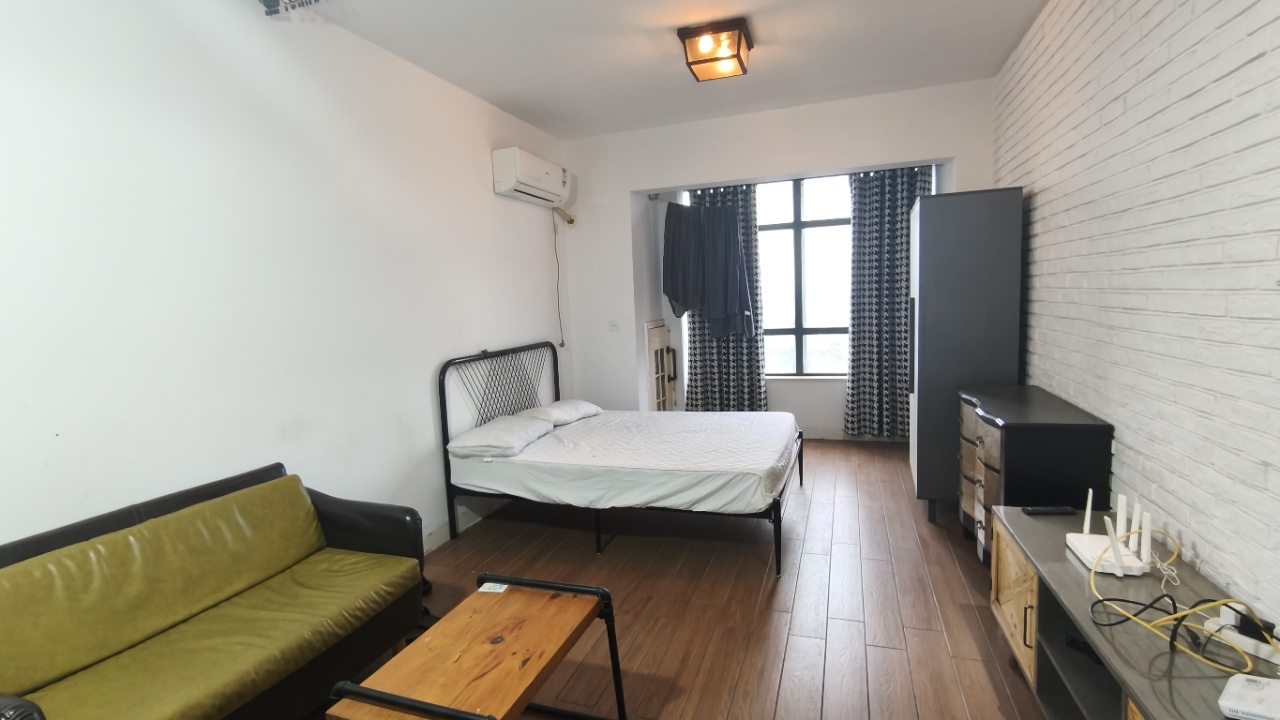 梓山湖公馆 1室0厅0卫 1500.0元/月 梓山湖公馆 1室0厅0卫 1500.0元/月室内图