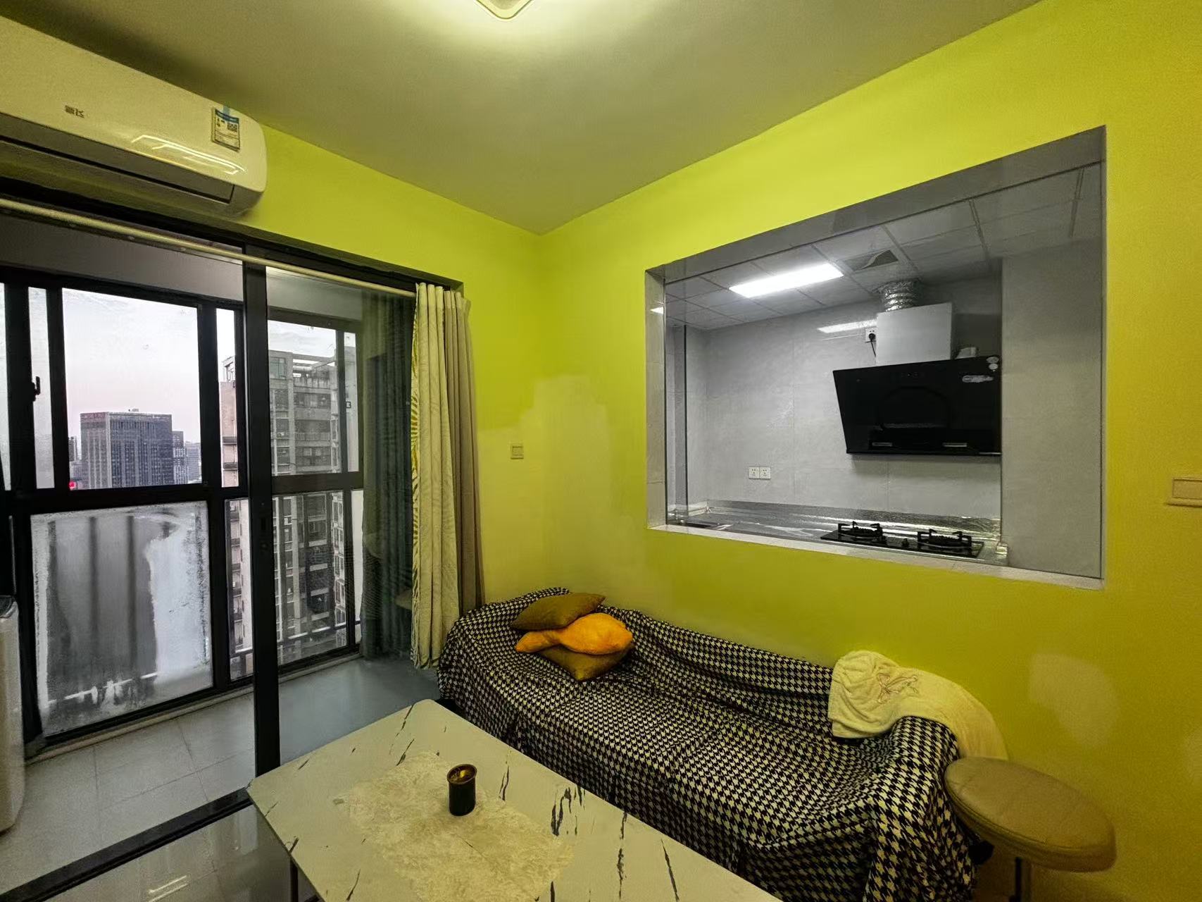 恒瑞雅园 1室1厅1卫 1500.0元/月 恒瑞雅园 1室1厅1卫 1500.0元/月室内图