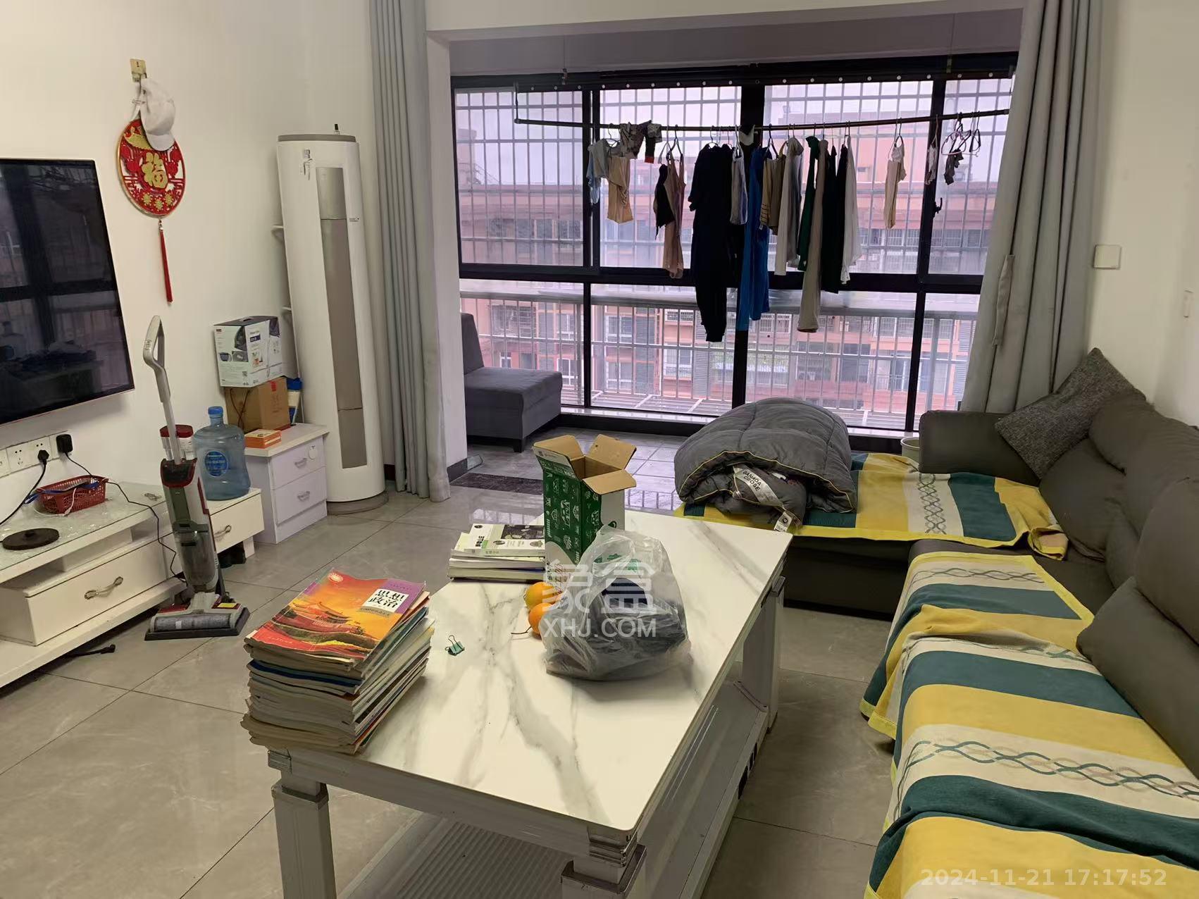 凯富南方鑫城  4室1厅1卫    2800.0元/月 凯富南方鑫城  4室1厅1卫    2800.0元/月室内图