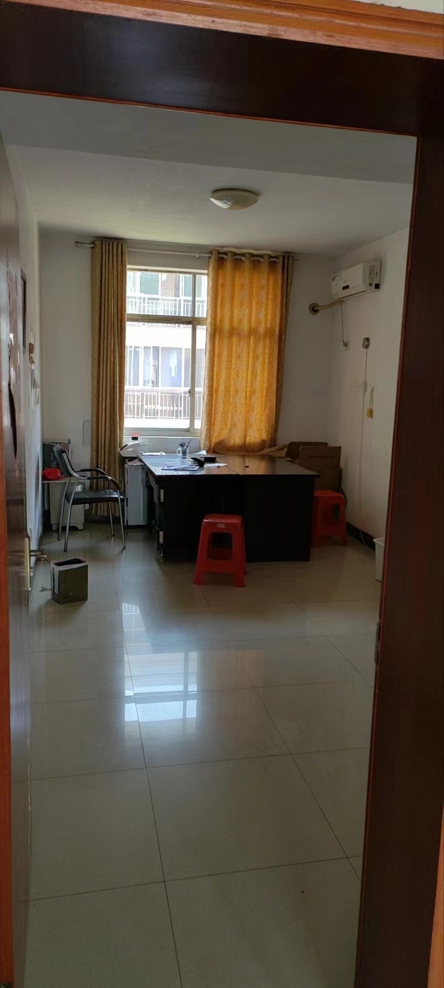 世纪新庄 3室2厅2卫 1080.0元/月 世纪新庄 3室2厅2卫 1080.0元/月室内图