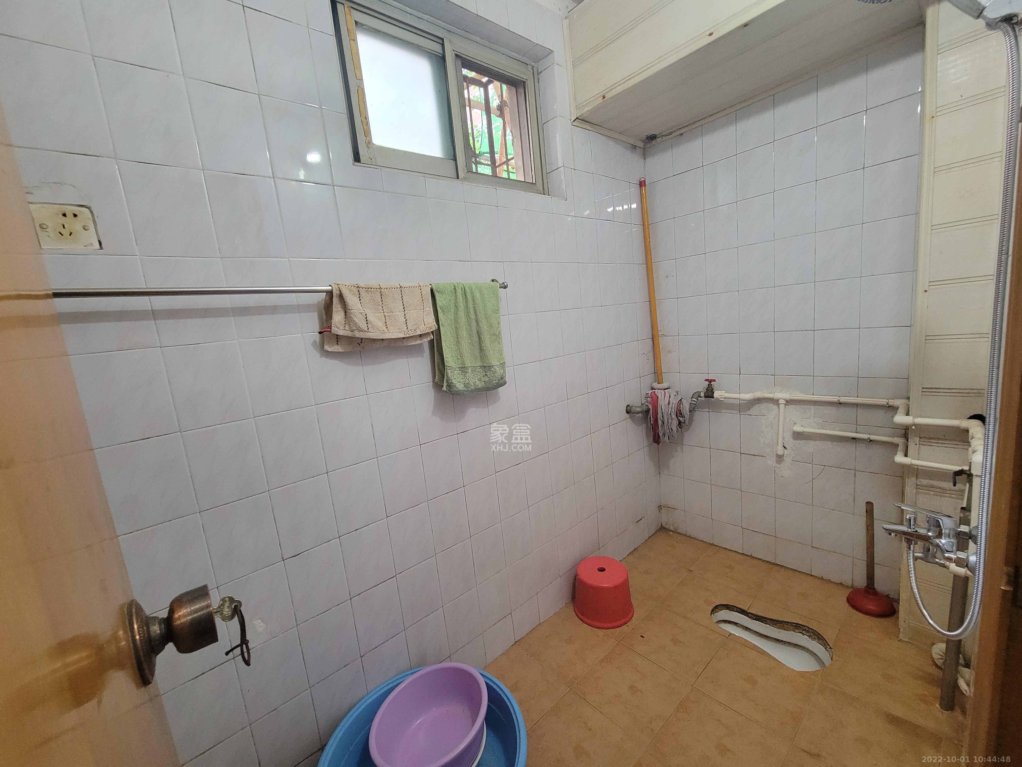 小林子冲社区 3室2厅1卫 2500.0元/月 小林子冲社区 3室2厅1卫 2500.0元/月室内图