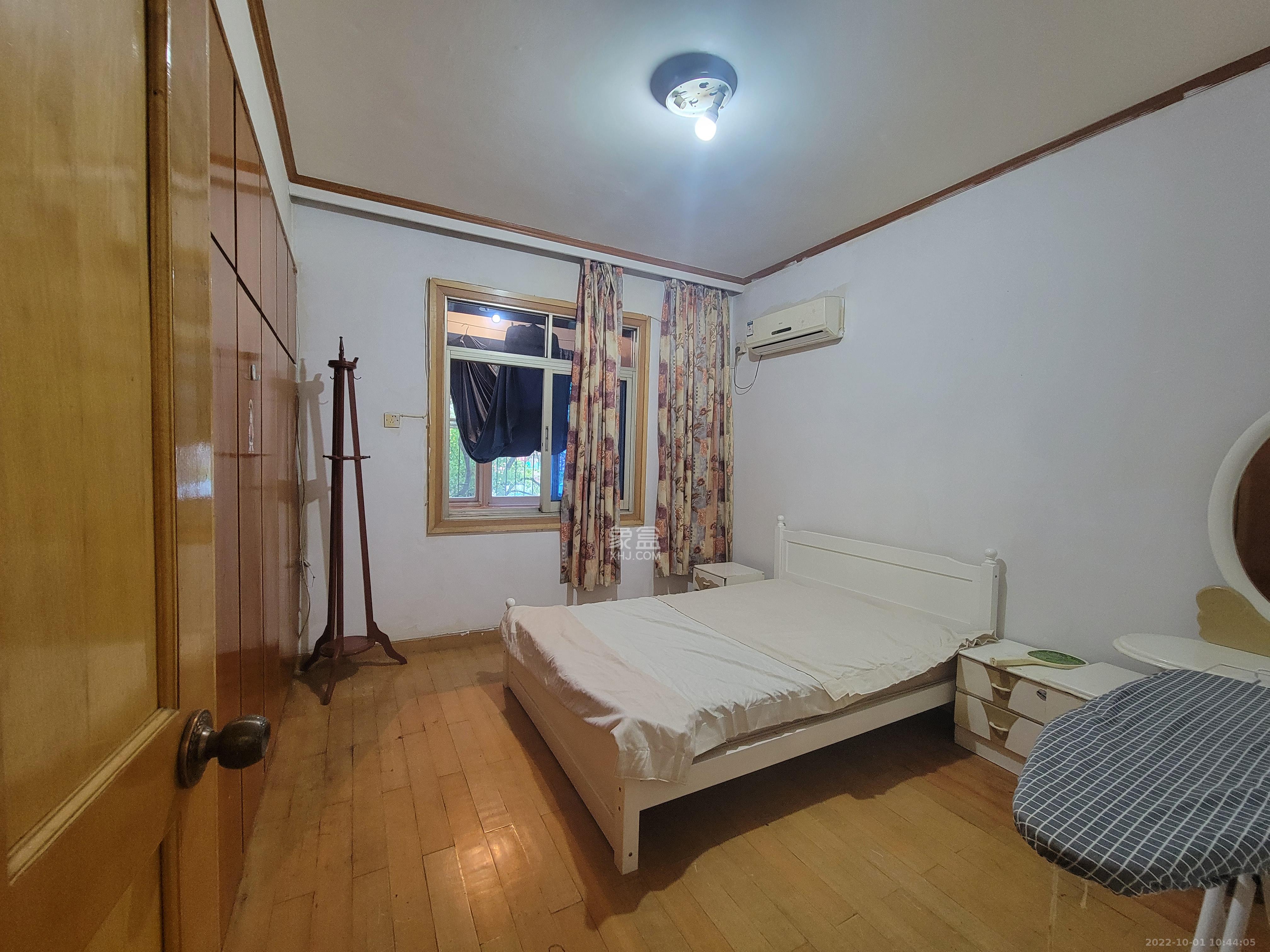 小林子冲社区 3室2厅1卫 2500.0元/月 小林子冲社区 3室2厅1卫 2500.0元/月室内图