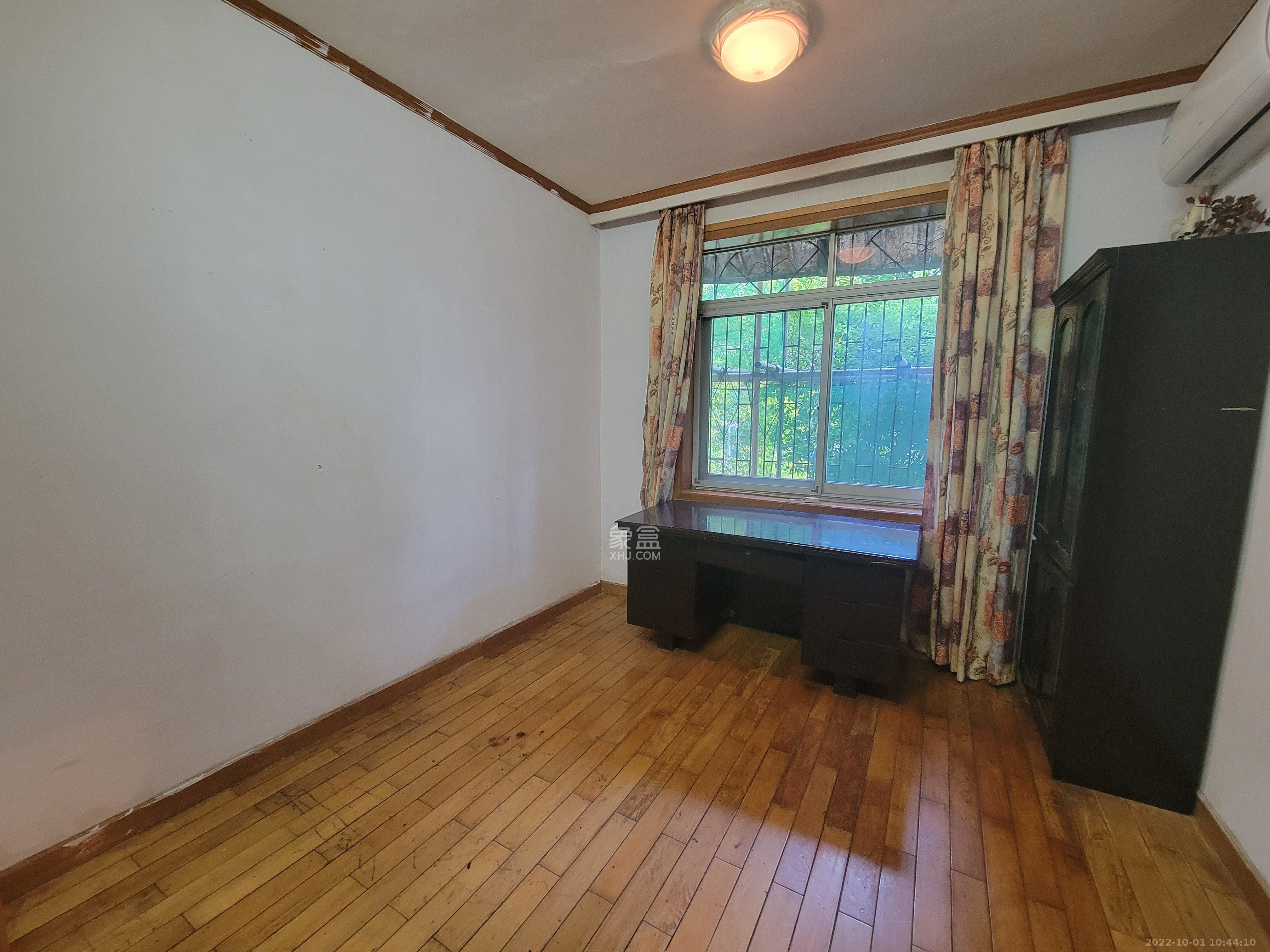 小林子冲社区 3室2厅1卫 2500.0元/月 小林子冲社区 3室2厅1卫 2500.0元/月室内图