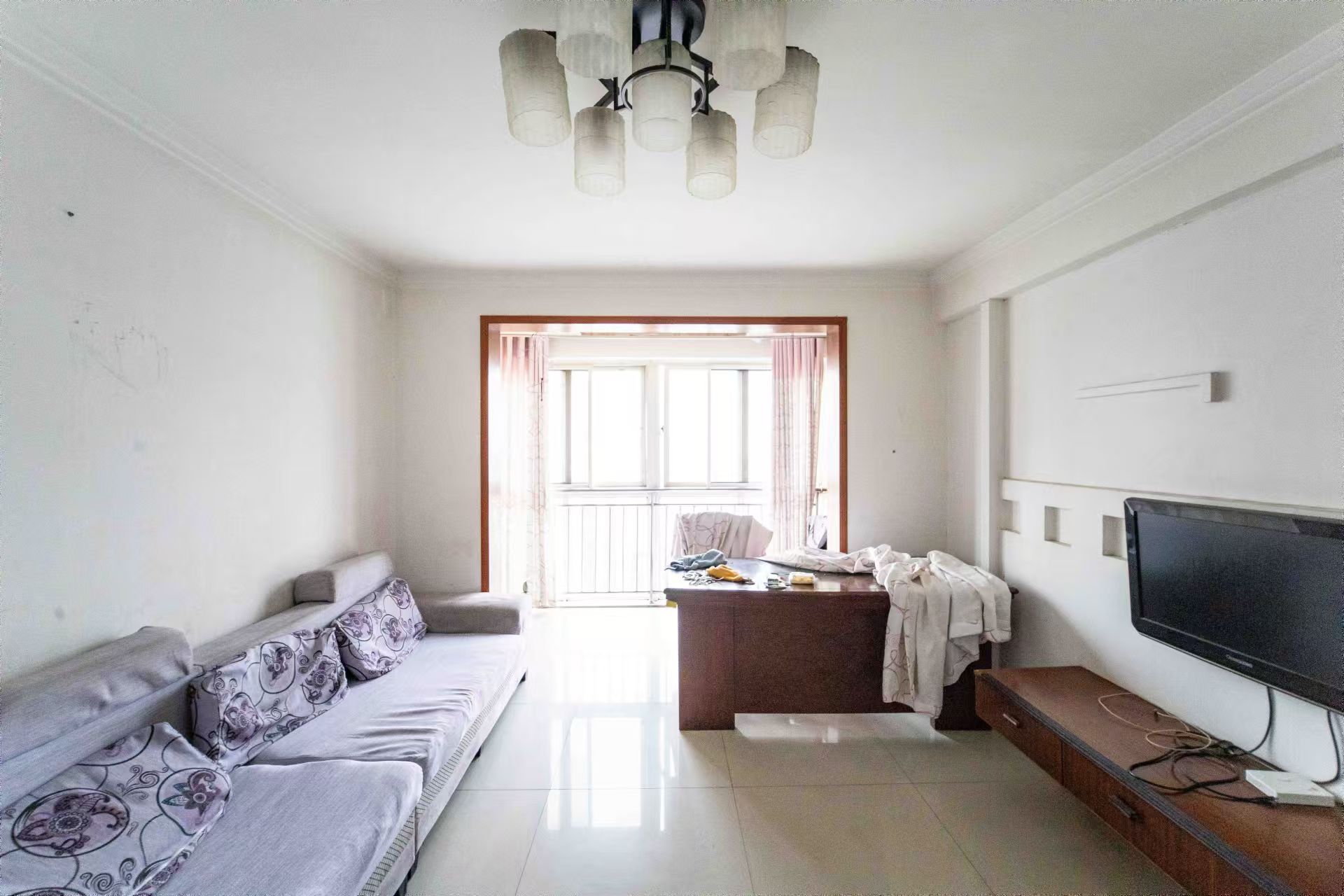 诺亚方舟大厦 2室2厅1卫 2000.0元/月 诺亚方舟大厦 2室2厅1卫 2000.0元/月室内图