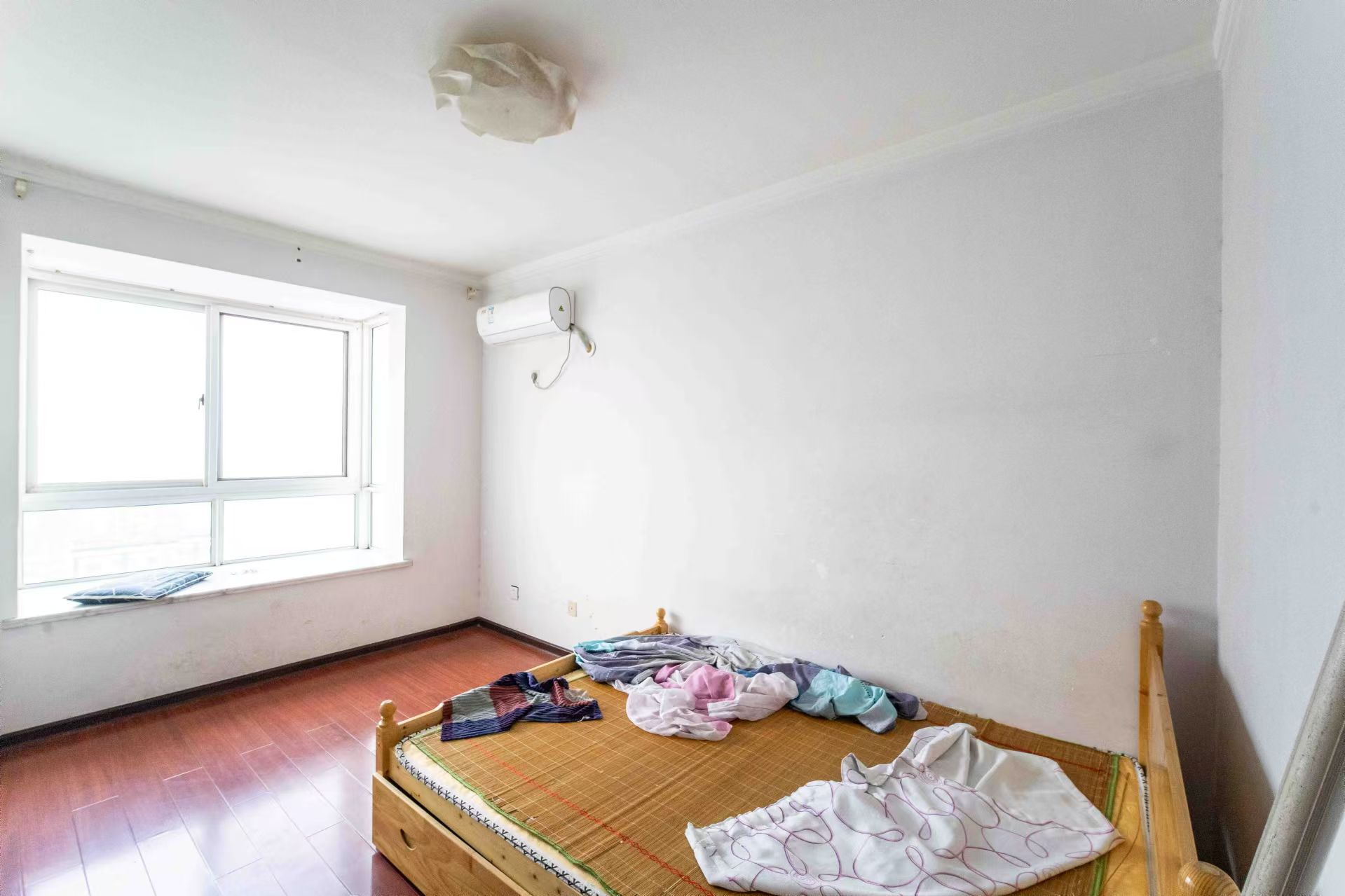 诺亚方舟大厦 2室2厅1卫 2000.0元/月 诺亚方舟大厦 2室2厅1卫 2000.0元/月室内图