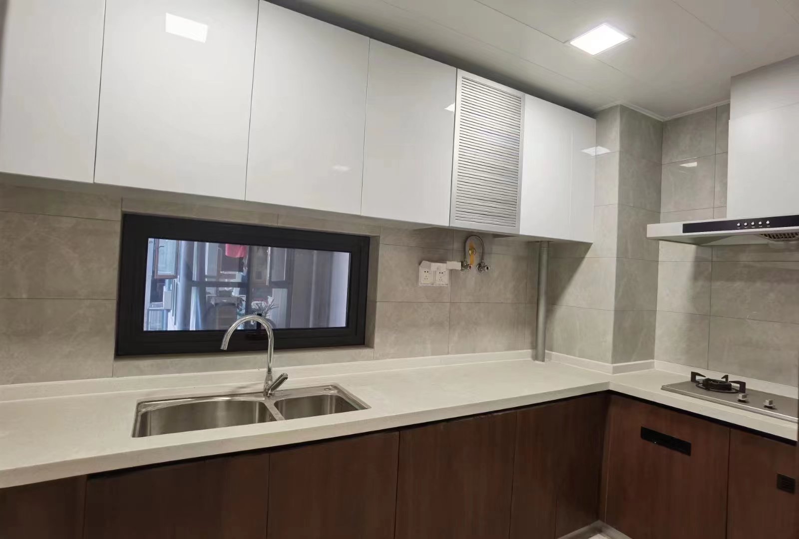 汇金城/嘉华城(二期、三期) 3室2厅1卫 2800.0元/月 汇金城/嘉华城(二期、三期) 3室2厅1卫 2800.0元/月室内图