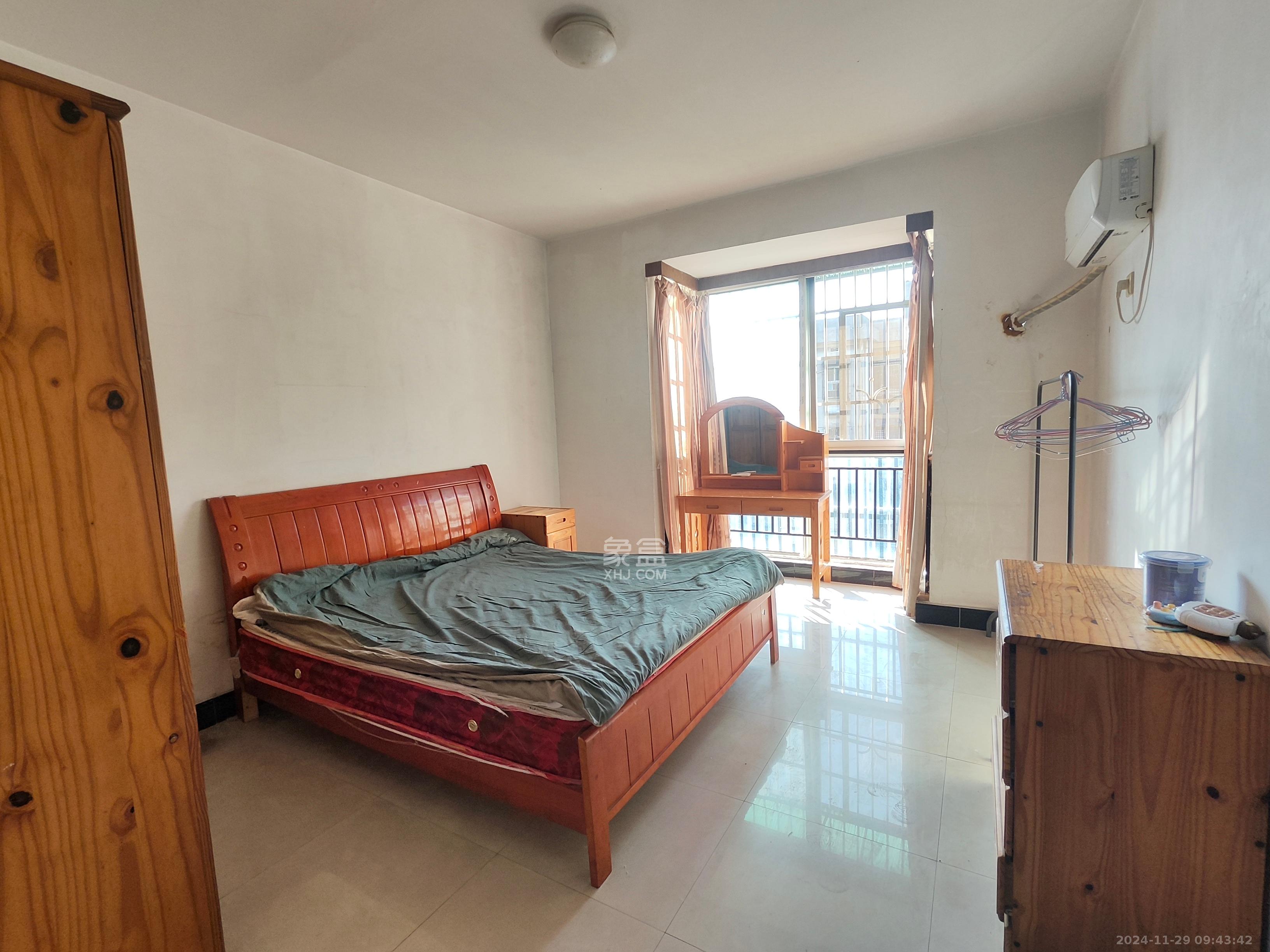 长鑫美树园  3室1厅1卫    1900.0元/月室内图