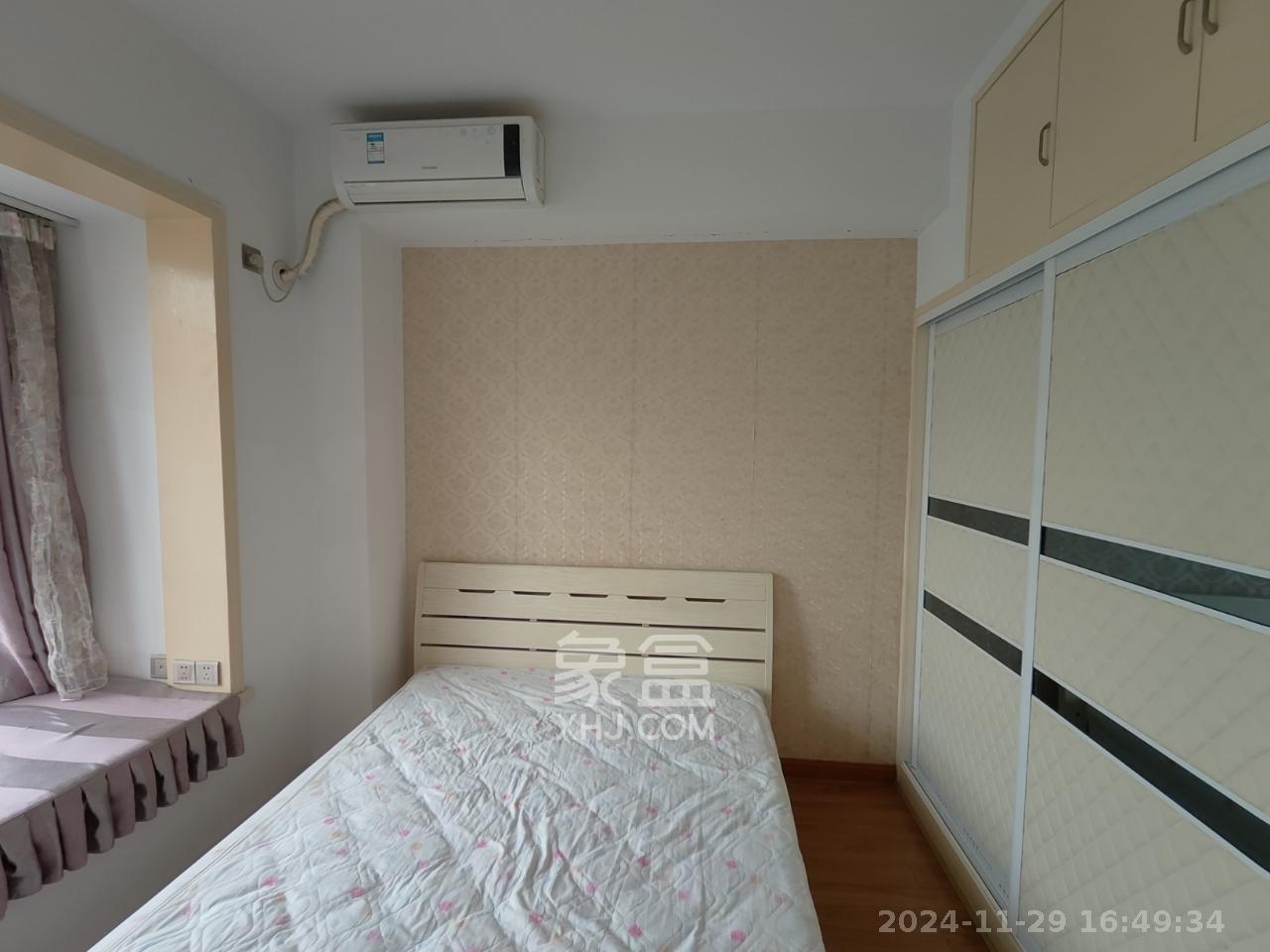 山语城二期 3室2厅1卫 2000.0元/月 山语城二期 3室2厅1卫 2000.0元/月室内图