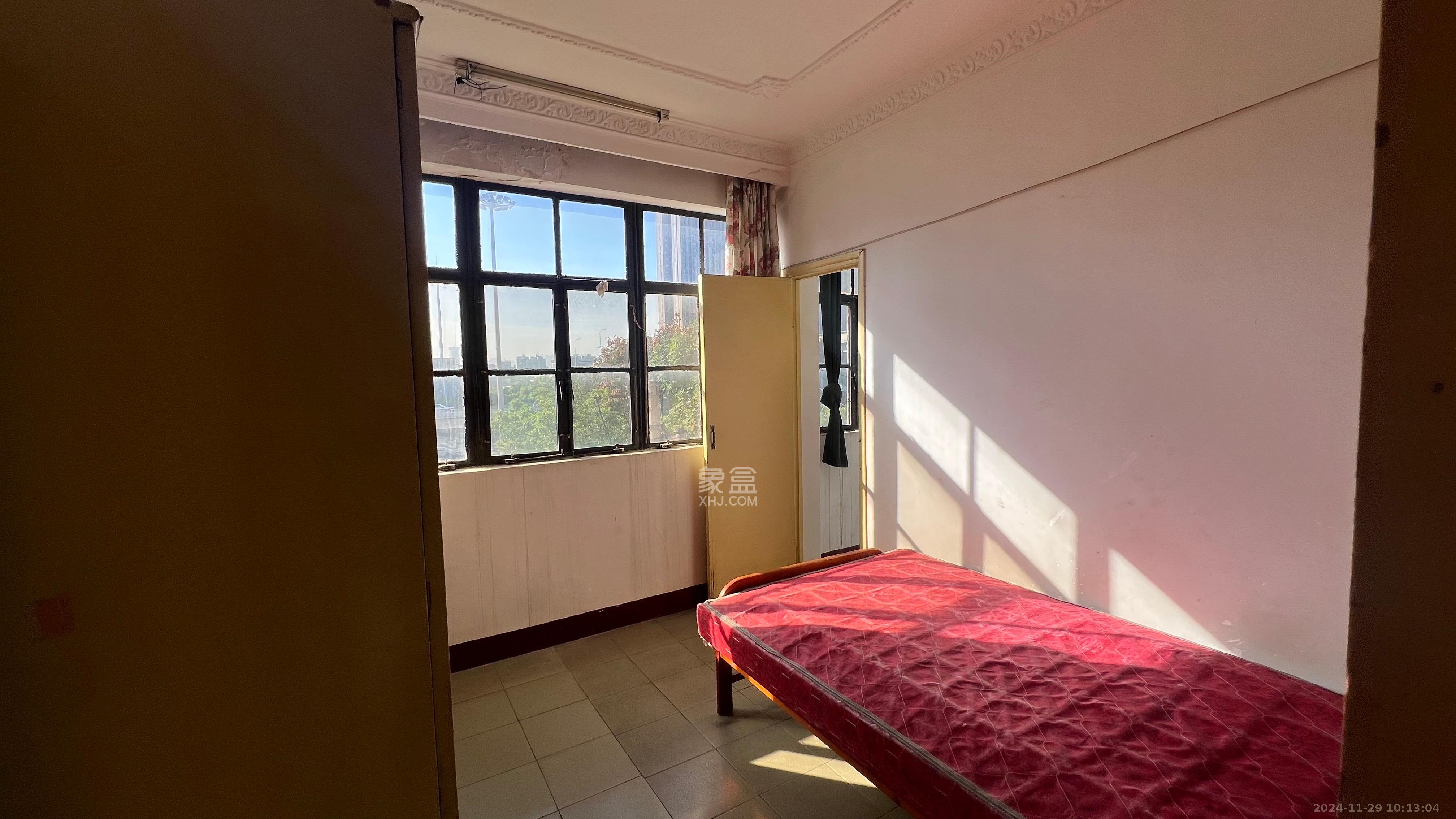 马王堆农业银行宿舍 3室1厅1卫 1400.0元/月 马王堆农业银行宿舍 3室1厅1卫 1400.0元/月室内图