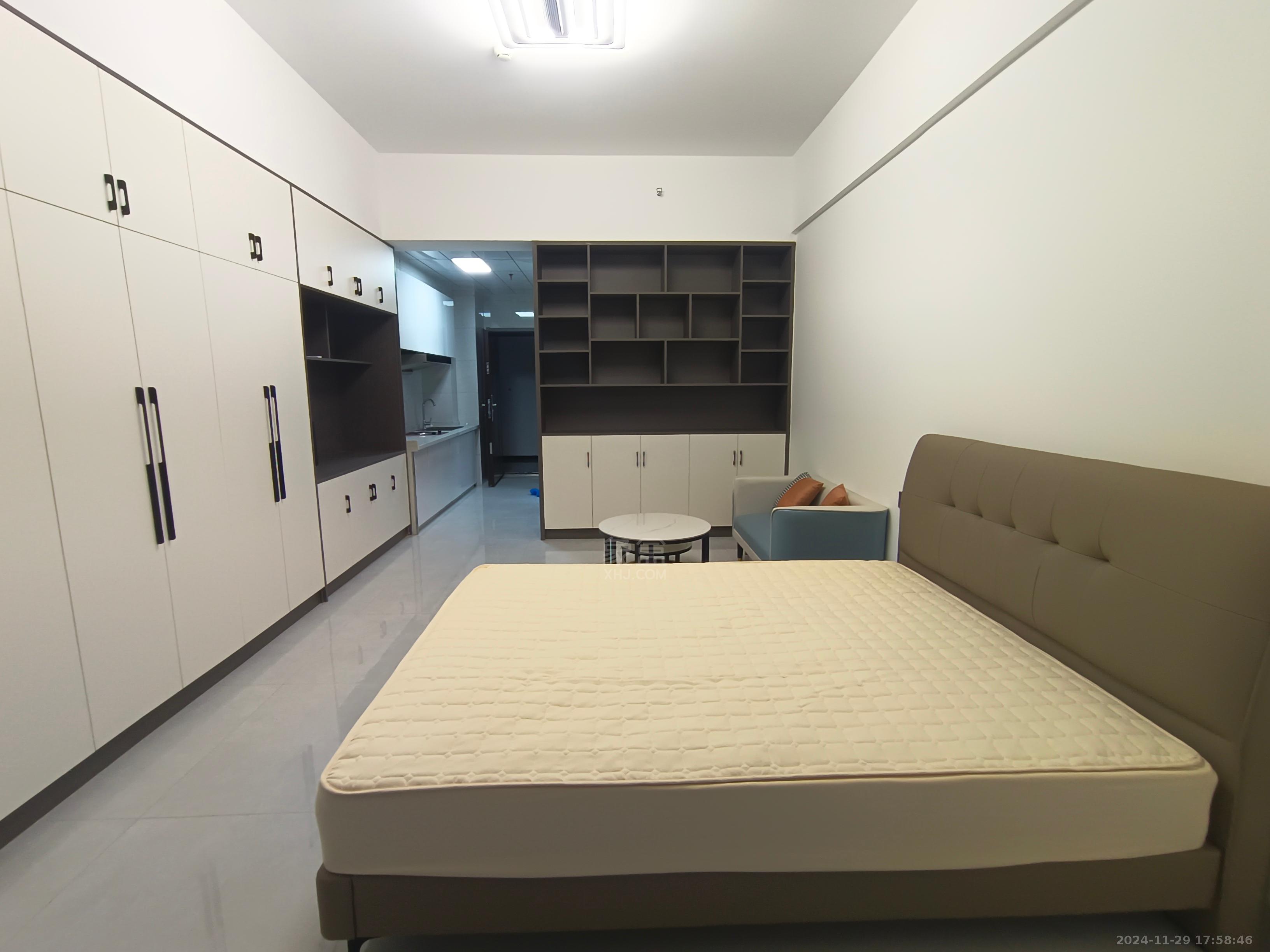 朗廷览江  1室0厅0卫   1800.00元/月室内图