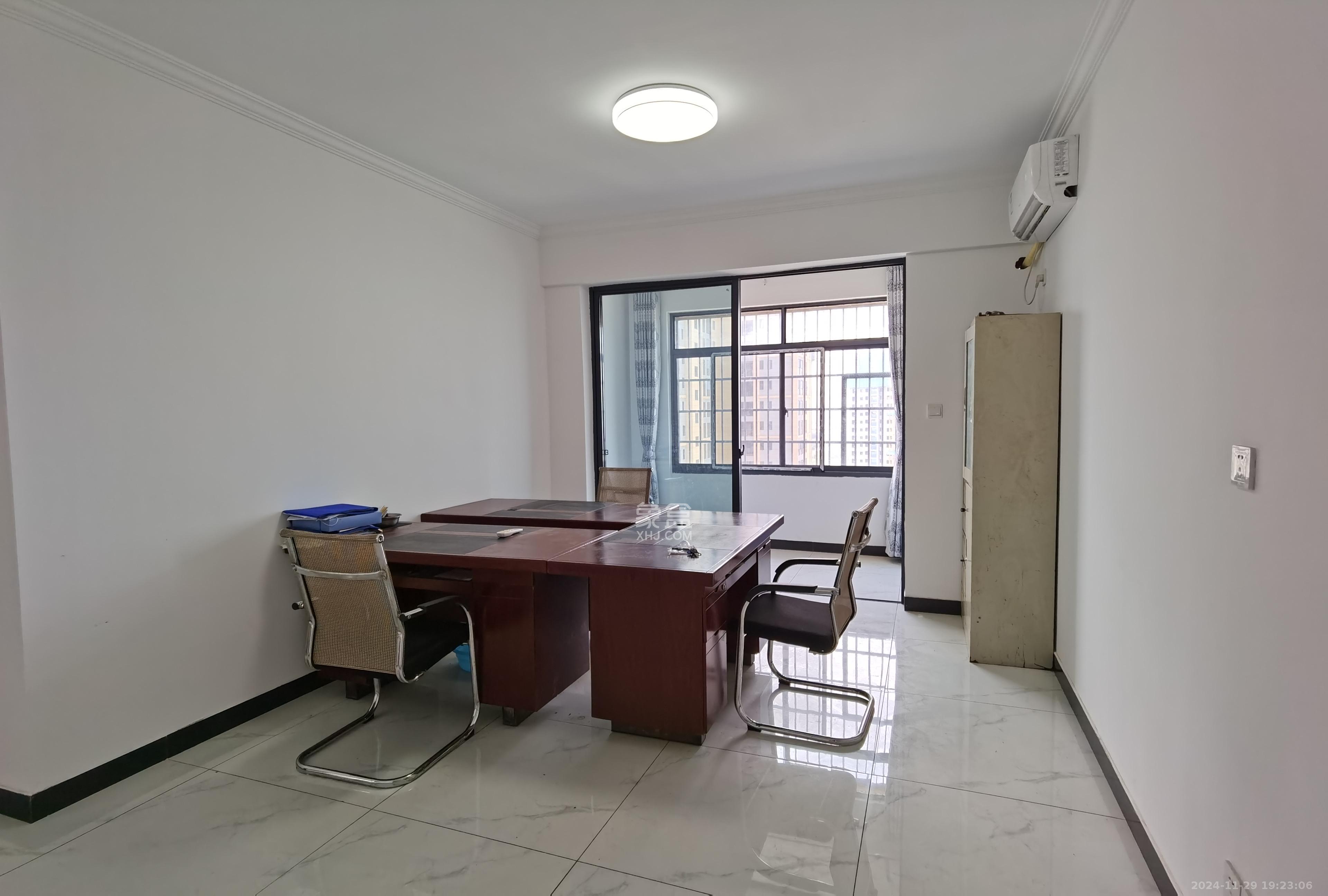 武广新都汇(新都华府二期) 1室0厅0卫 2200.0元/月 武广新都汇(新都华府二期) 1室0厅0卫 2200.0元/月室内图