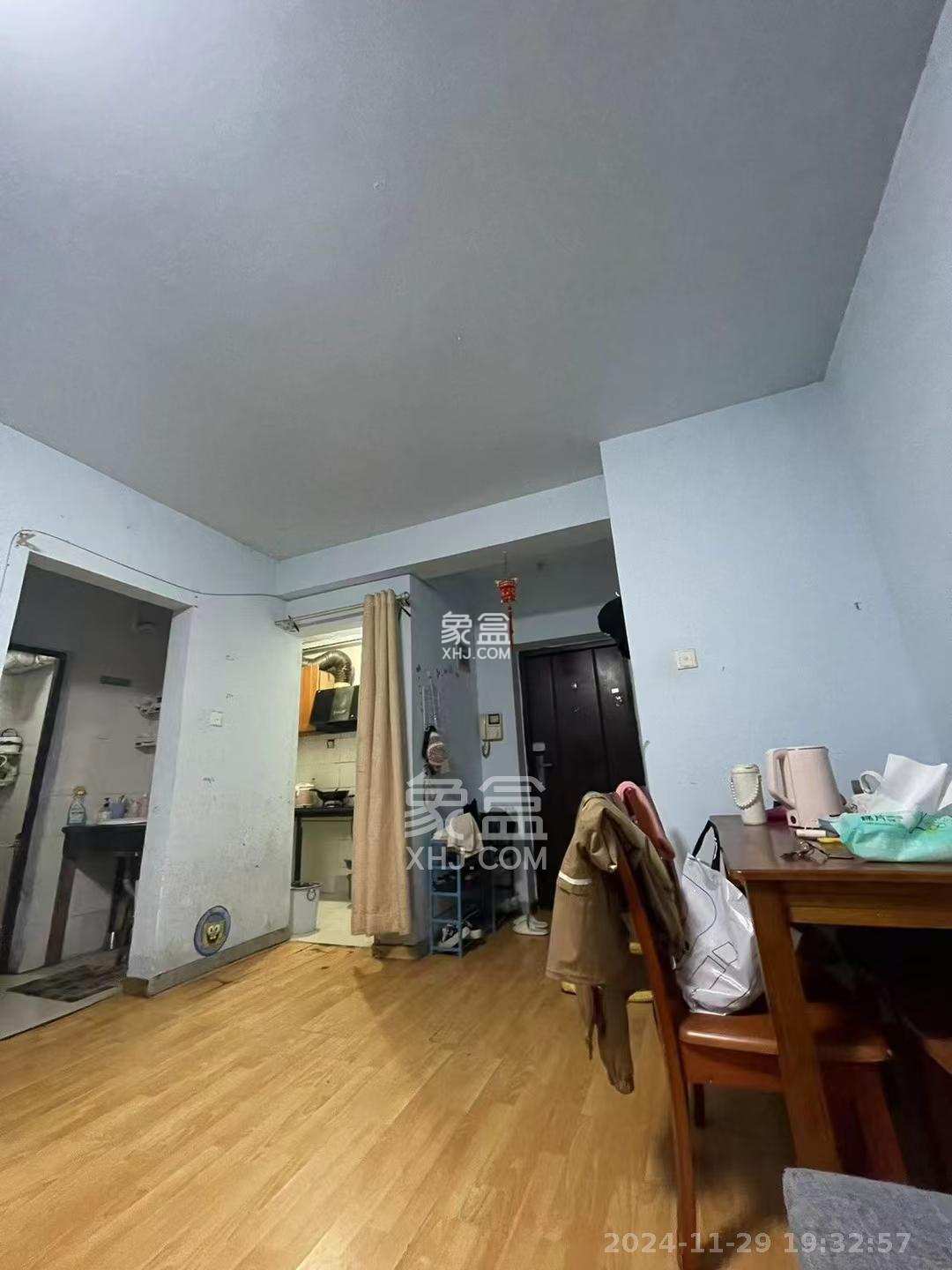 福乐康城  1室1厅1卫    1500.0元/月 福乐康城  1室1厅1卫    1500.0元/月室内图