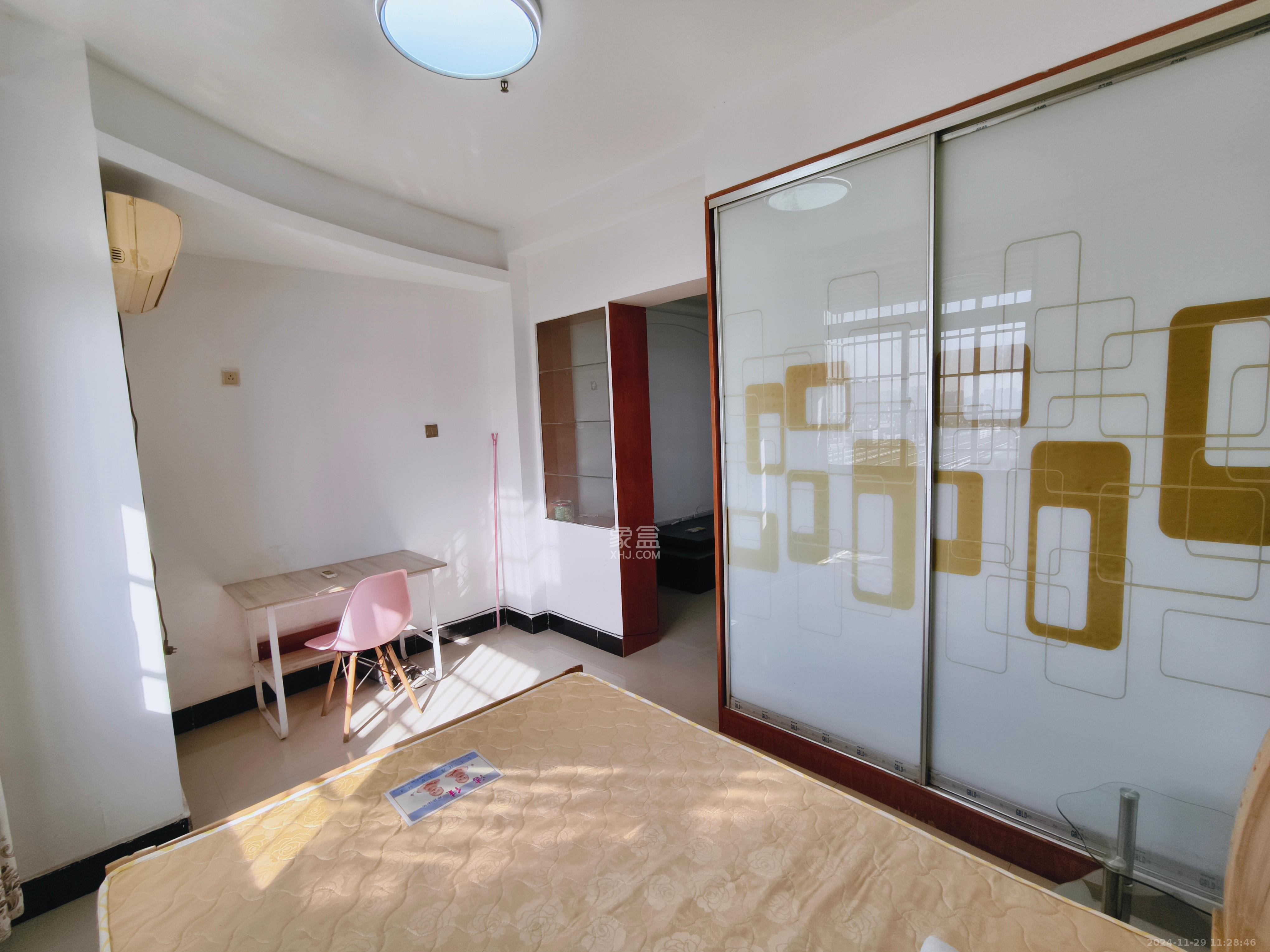 湘聚大厦 1室1厅1卫 1400.0元/月 湘聚大厦 1室1厅1卫 1400.0元/月室内图