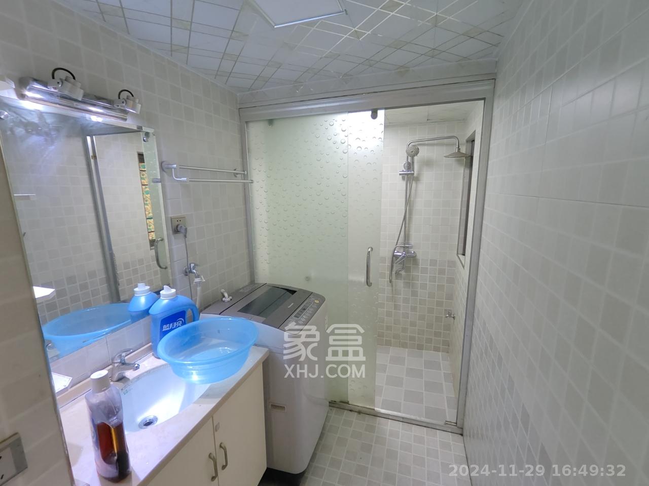 山语城二期 3室2厅1卫 2000.0元/月 山语城二期 3室2厅1卫 2000.0元/月室内图