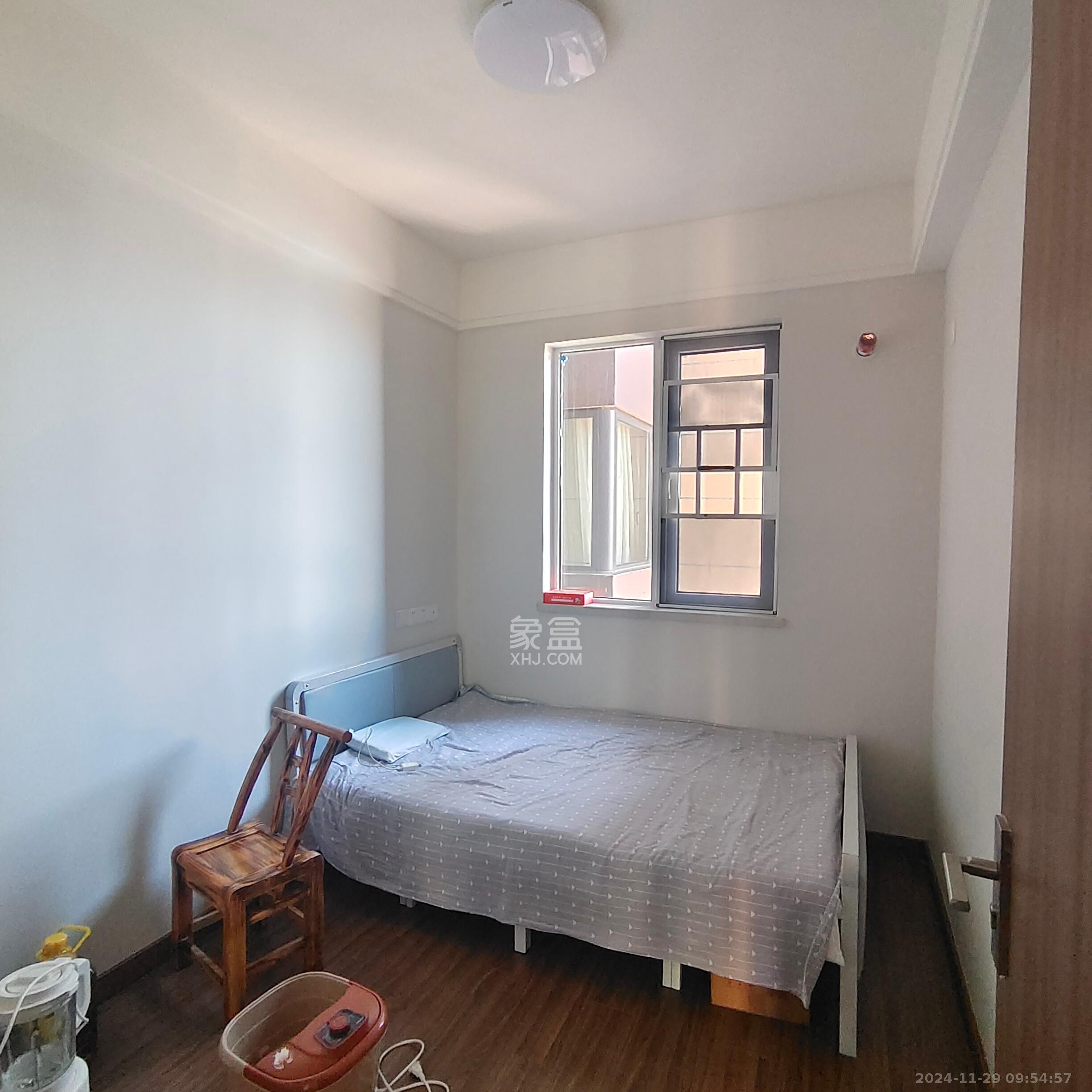 保利香槟国际 4室2厅2卫 2300.0元/月 保利香槟国际 4室2厅2卫 2300.0元/月室内图