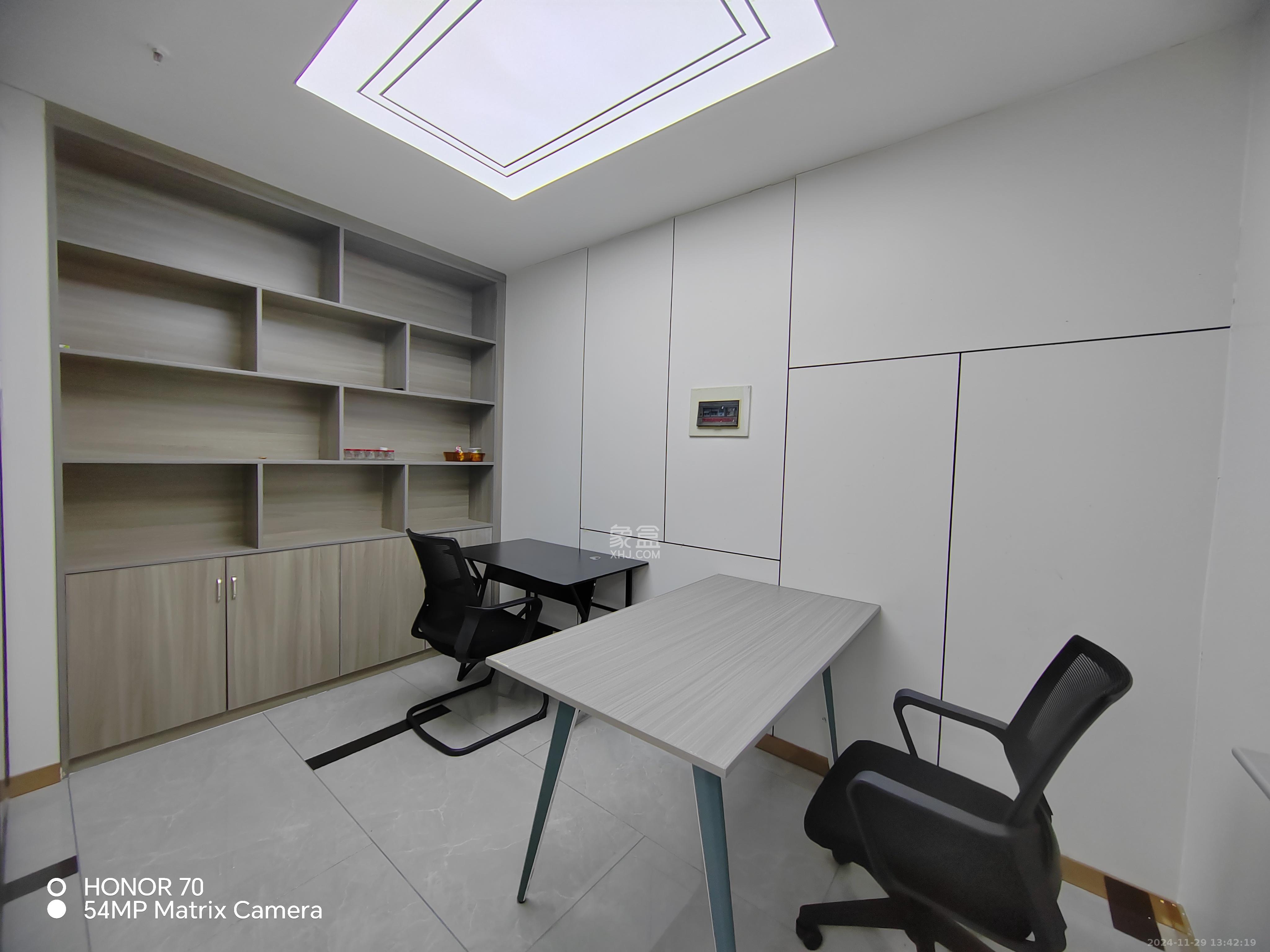 百脑汇大厦(友阿百货) 0室0厅0卫 6800.0元/月 百脑汇大厦(友阿百货) 0室0厅0卫 6800.0元/月室内图