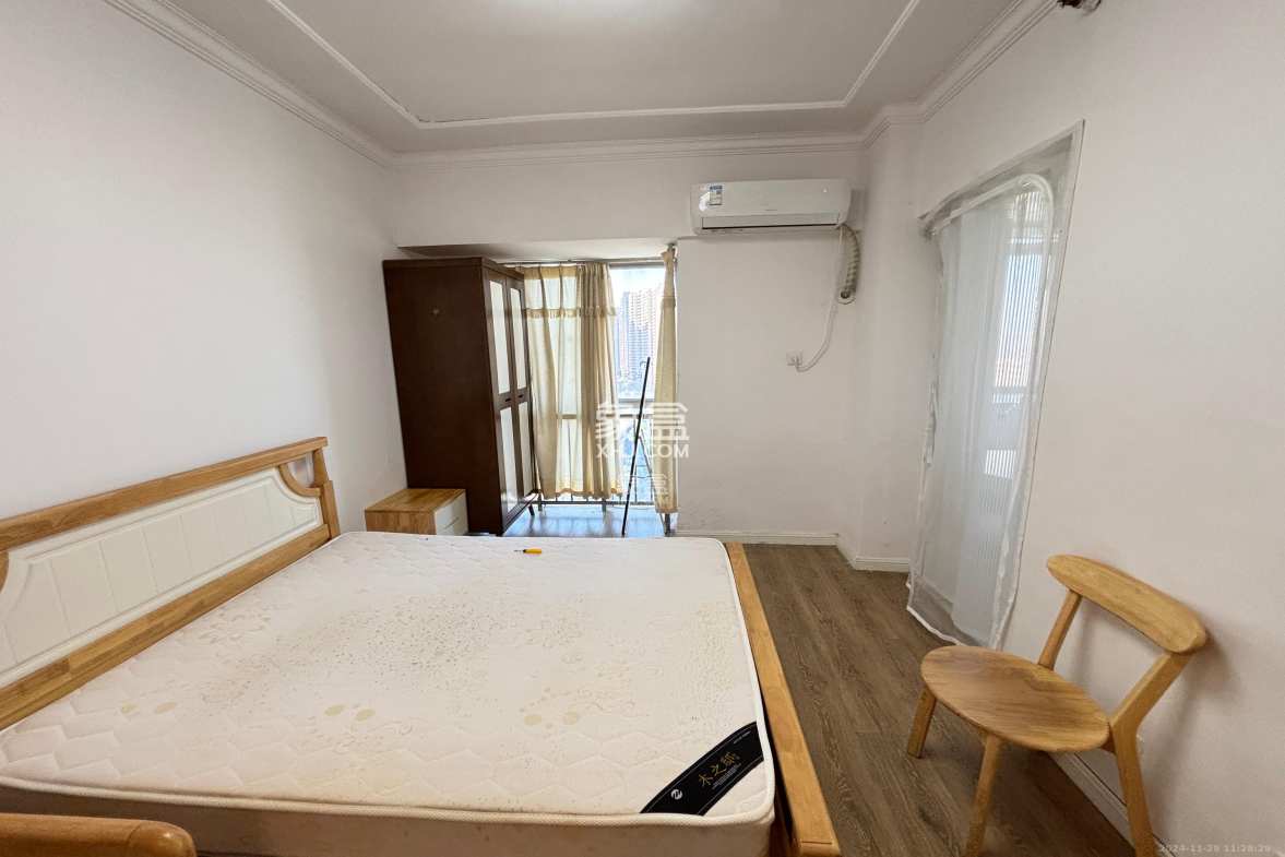 中远公馆 1室1厅1卫 1500.0元/月 中远公馆 1室1厅1卫 1500.0元/月室内图