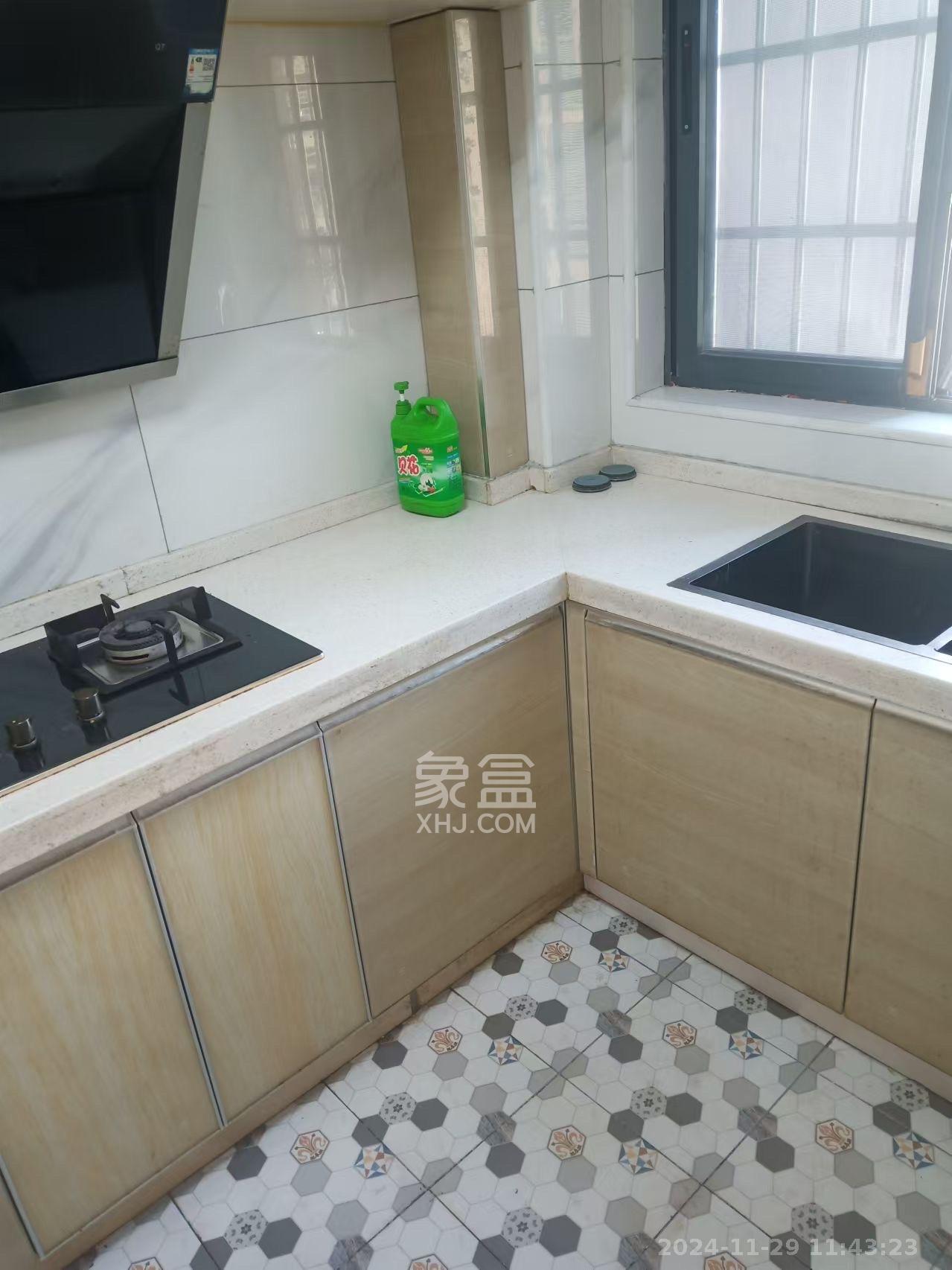 朝正美苑 3室2厅2卫 3000.0元/月 朝正美苑 3室2厅2卫 3000.0元/月室内图