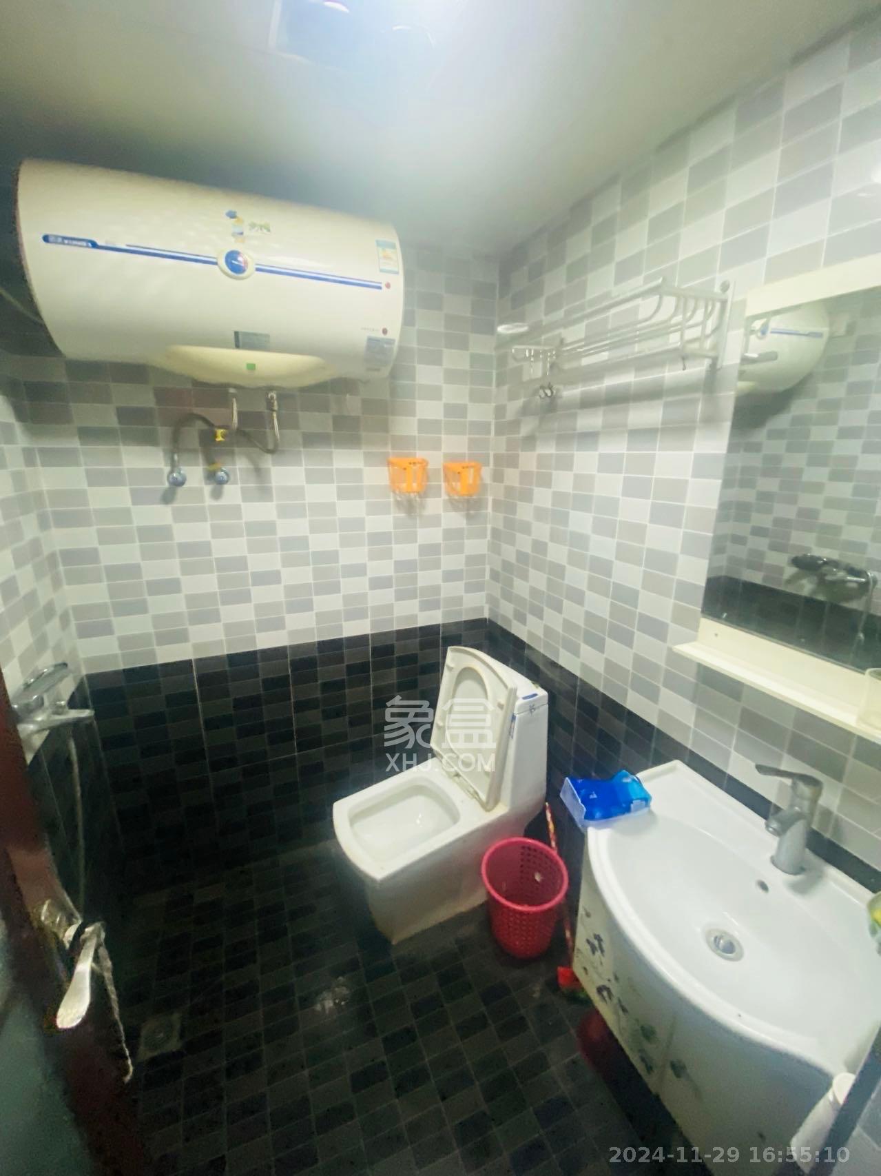 观园国际公寓 1室1厅1卫 2000.0元/月 观园国际公寓 1室1厅1卫 2000.0元/月室内图