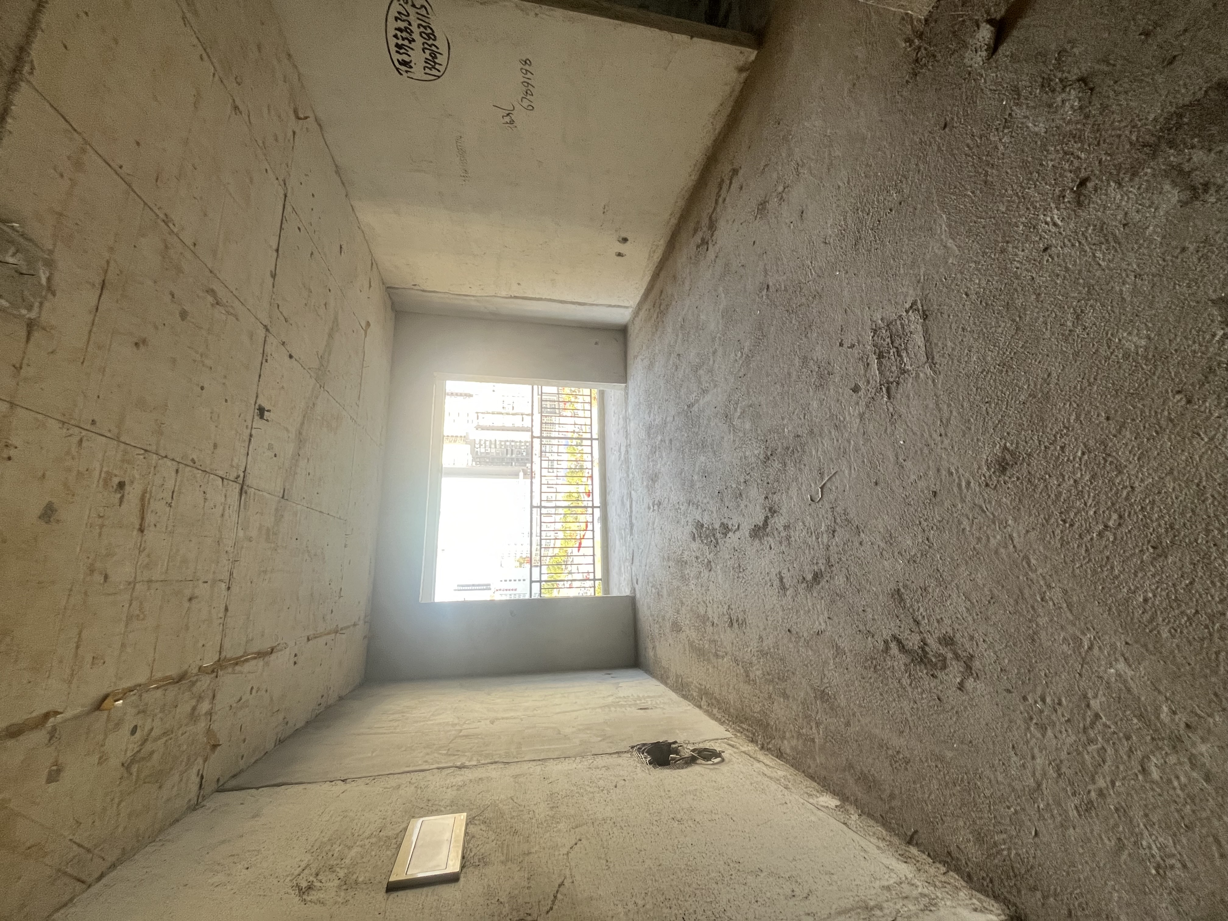 镇星恒苑 3室2厅2卫 58.0万 镇星恒苑 3室2厅2卫 58.0万客厅