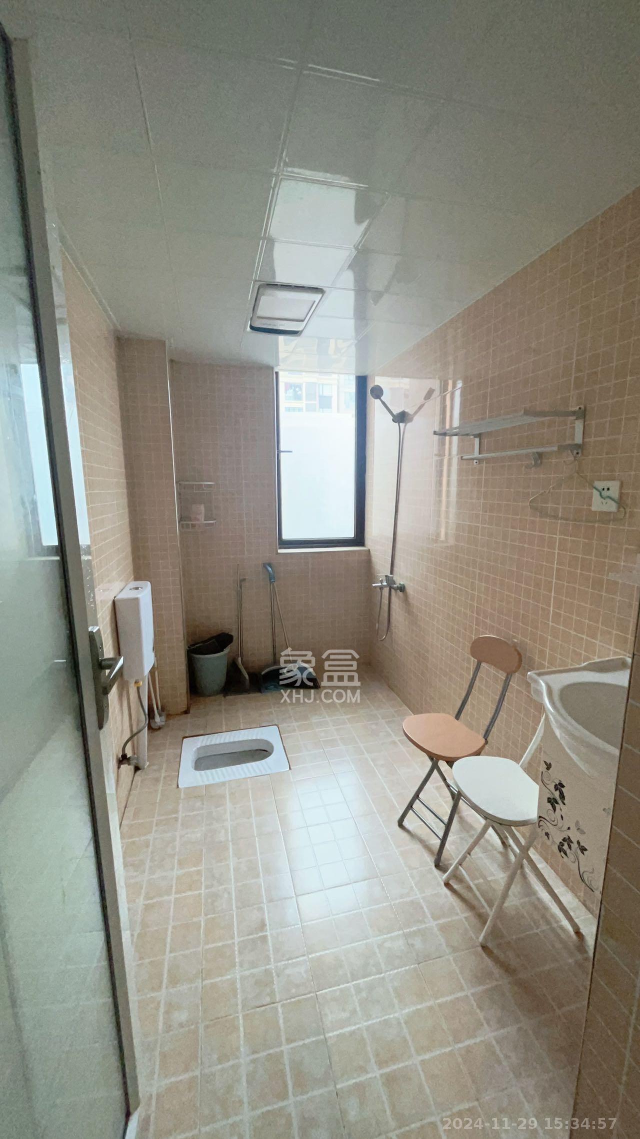 梅溪鑫苑名家 3室2厅1卫 2500.0元/月 梅溪鑫苑名家 3室2厅1卫 2500.0元/月室内图