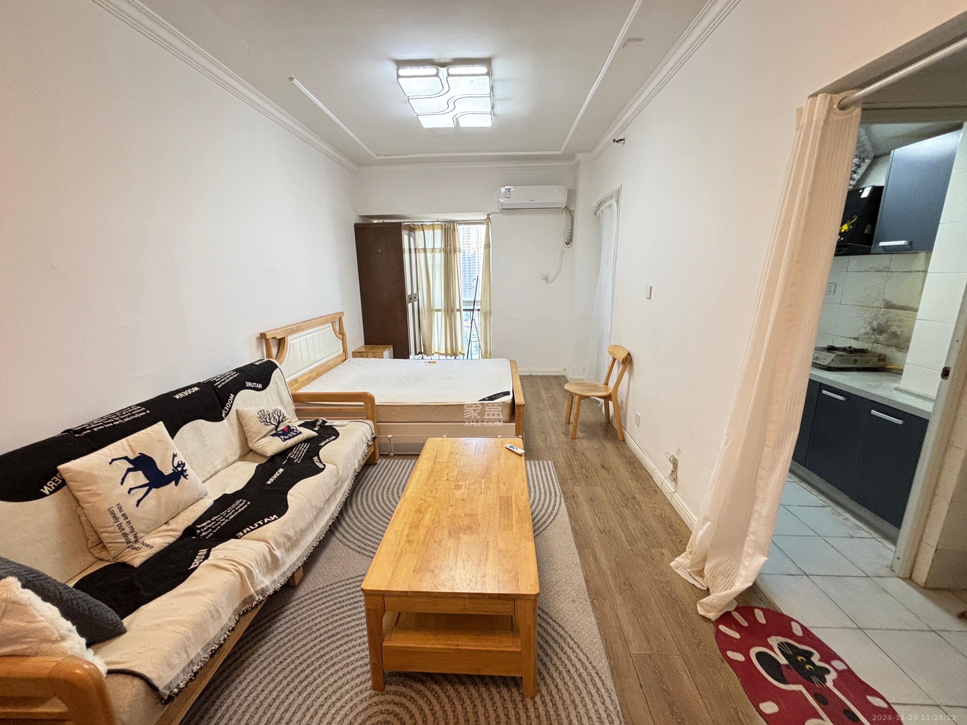 中远公馆 1室1厅1卫 1500.0元/月 中远公馆 1室1厅1卫 1500.0元/月室内图